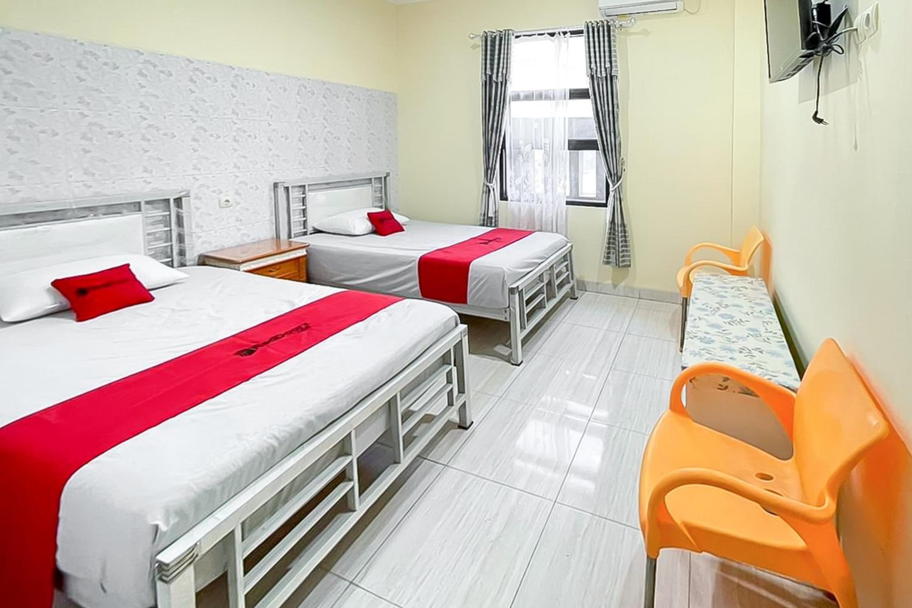 Deluxe Twin Room - Photo 1