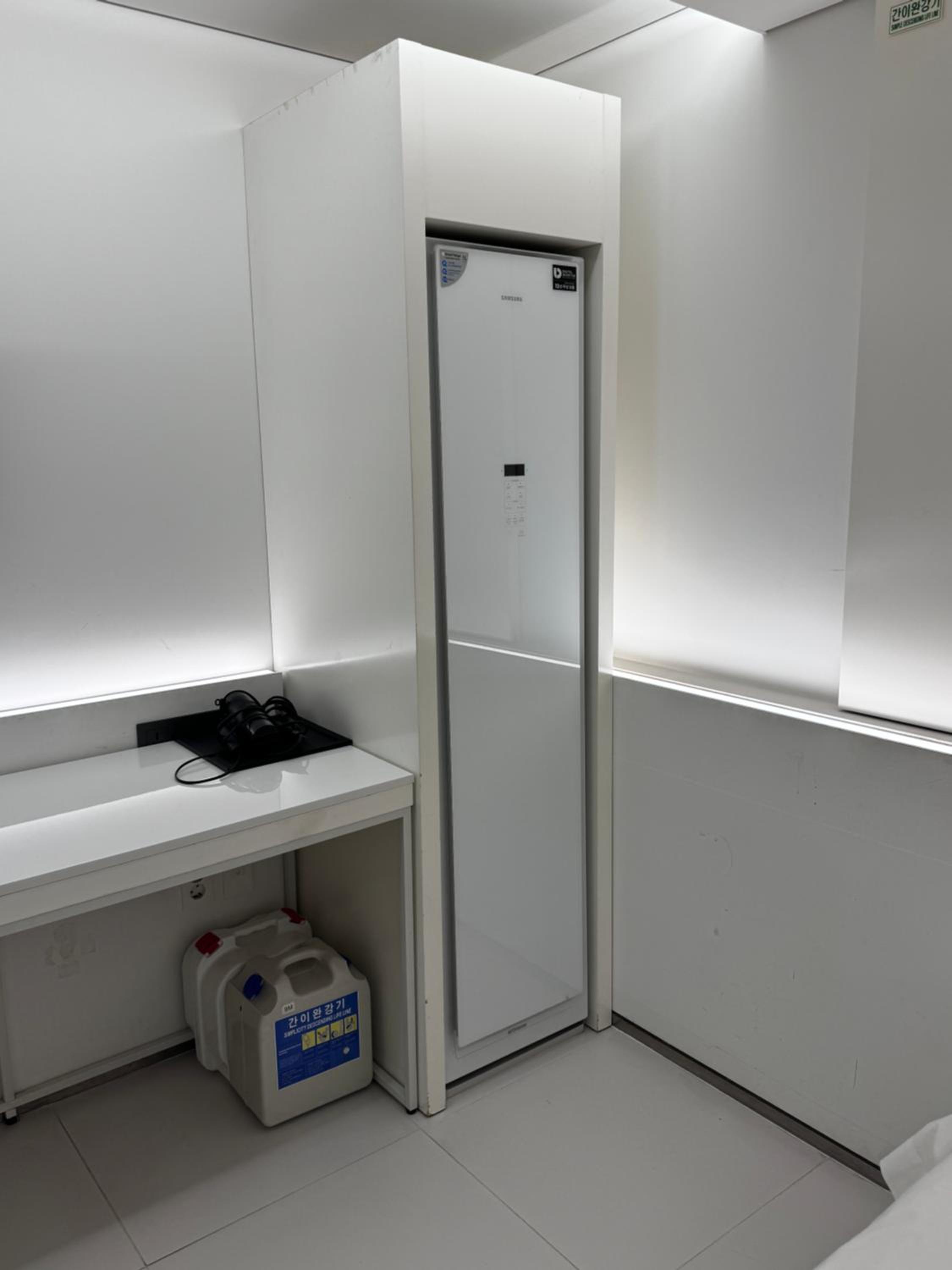 Deluxe Room - Photo 5