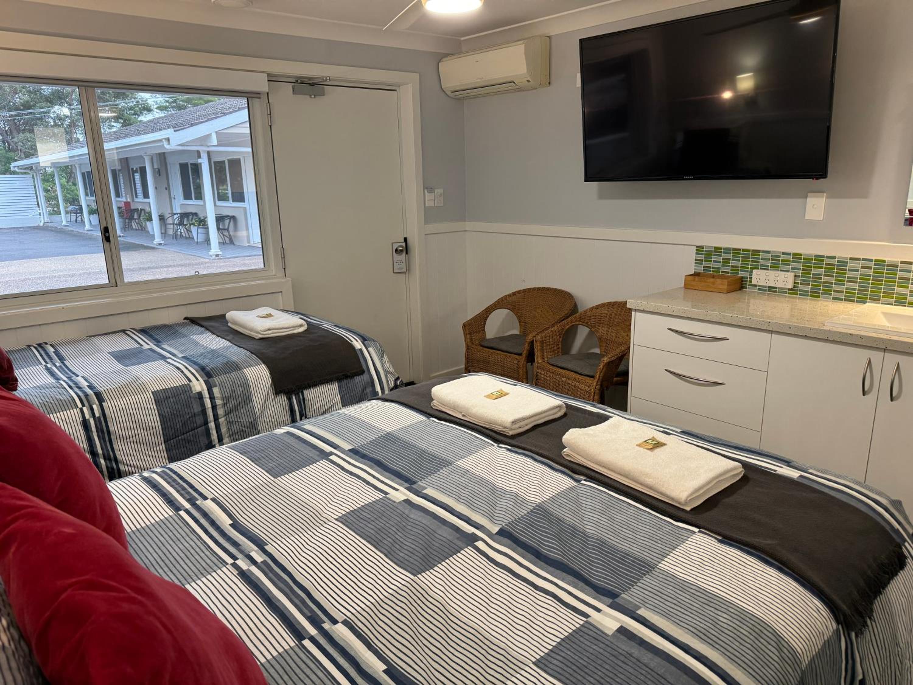 Classic Triple Room - Photo 4
