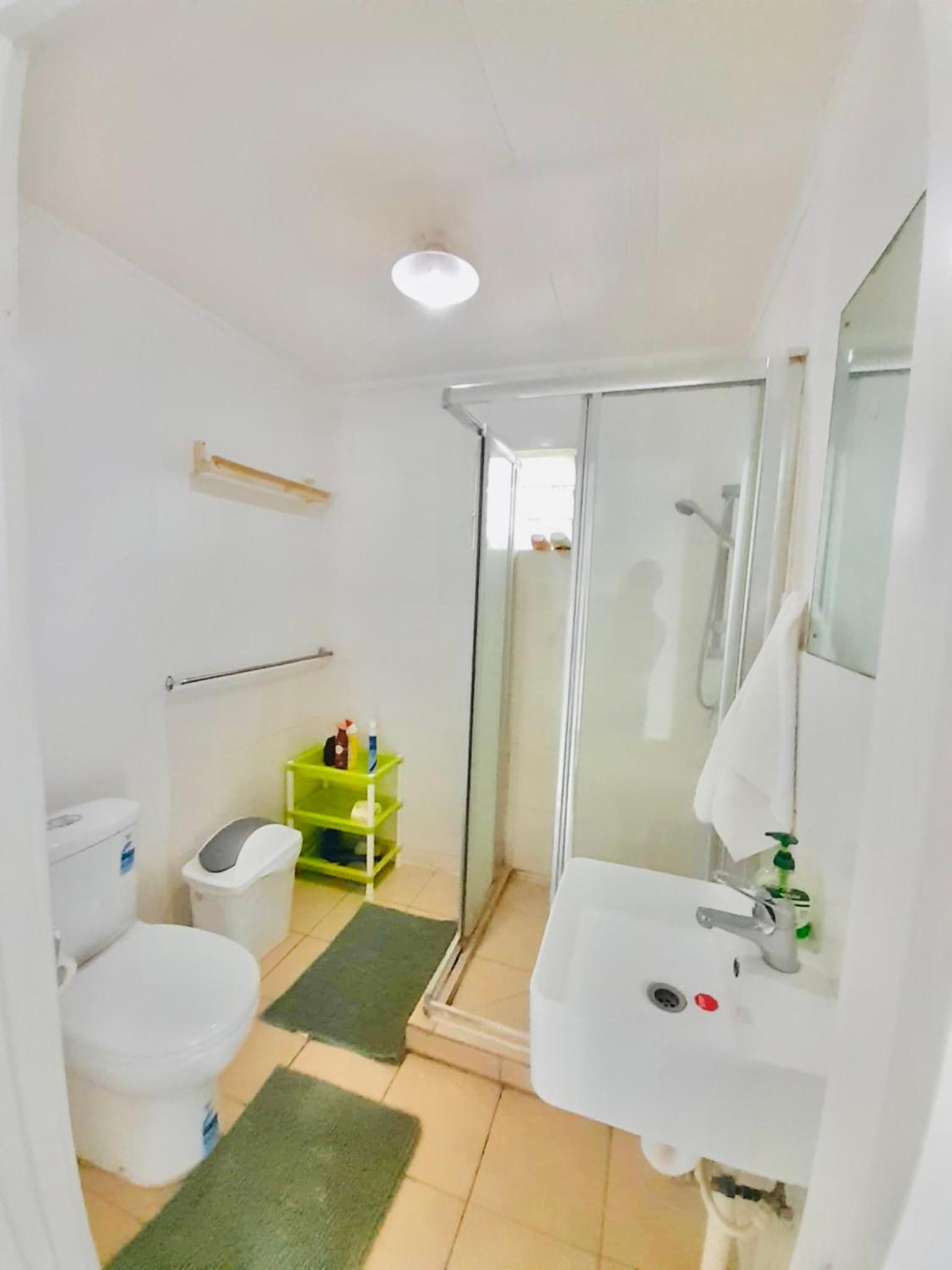 Double Room with Shared Bathroom photo 2