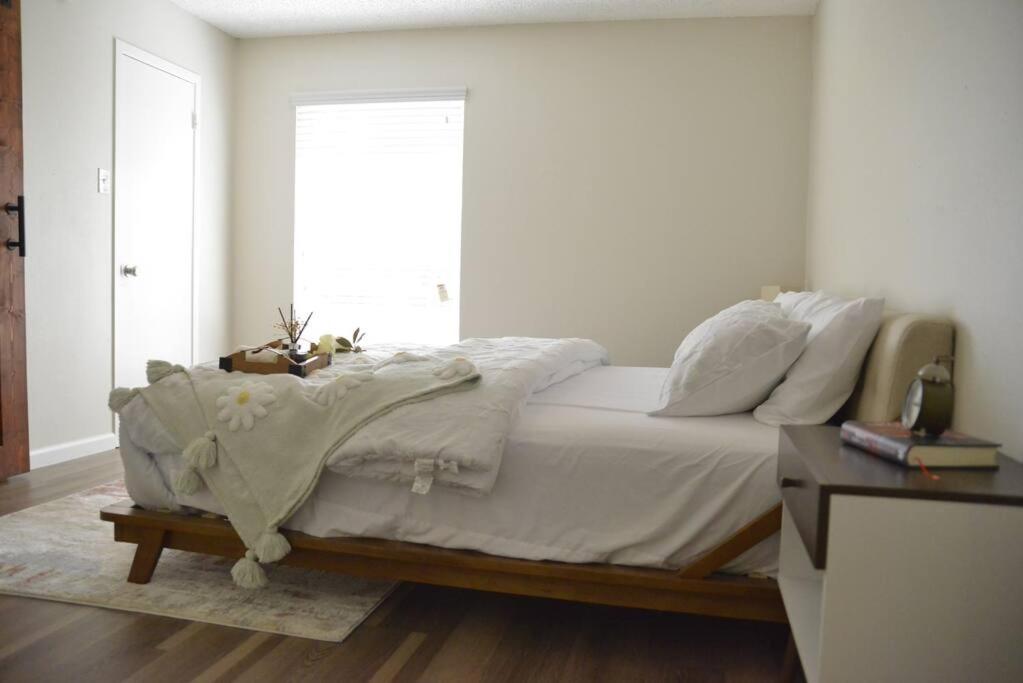 Four-Bedroom House photo 1