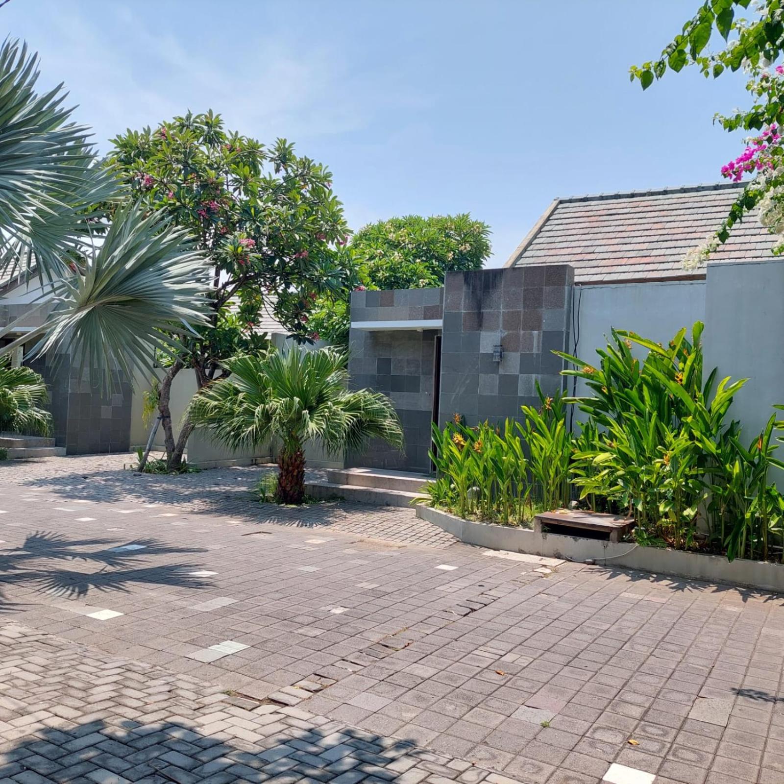 Two-Bedroom Villa with Private Pool - Photo 12