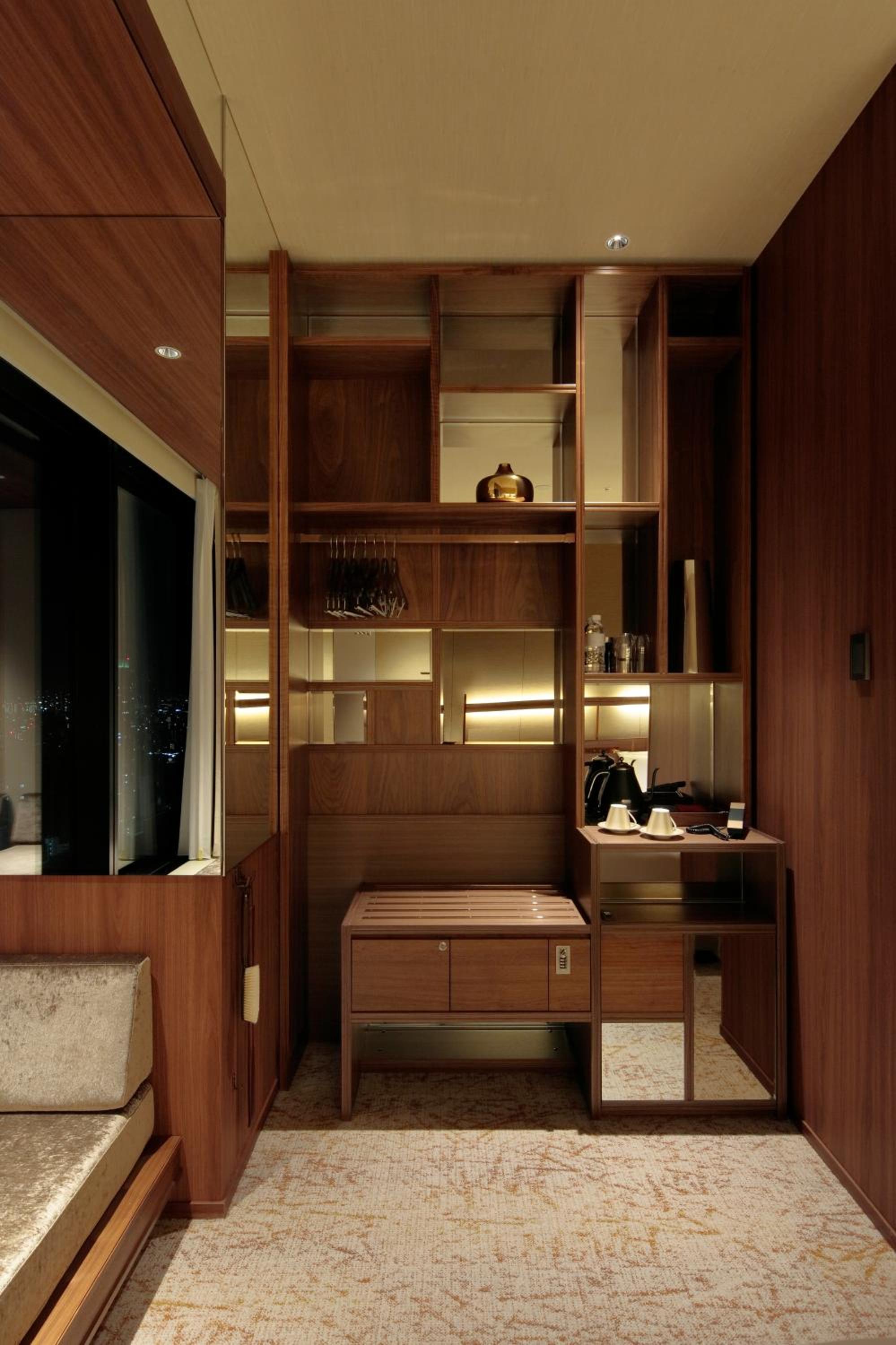 Deluxe Twin Room - Non-Smoking - Photo 4