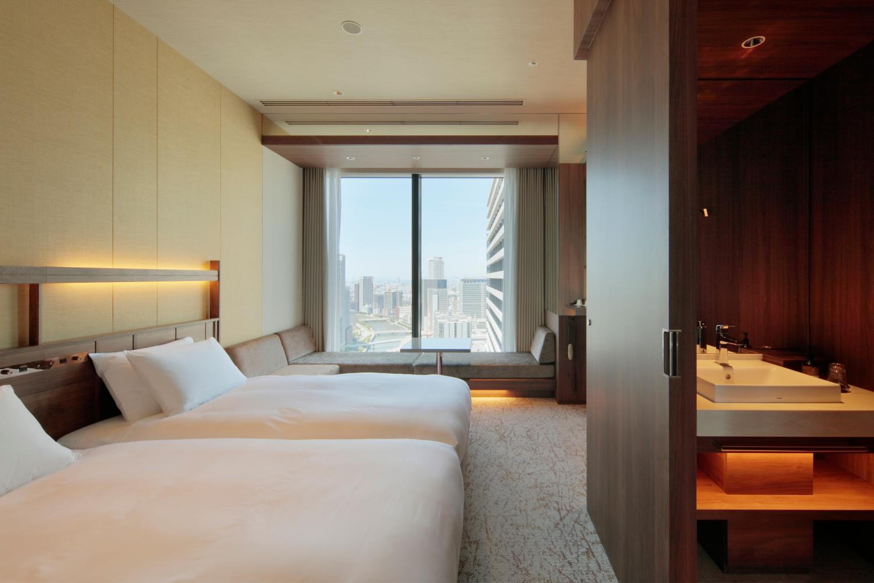 Deluxe Twin Room - Non-Smoking - Photo 1