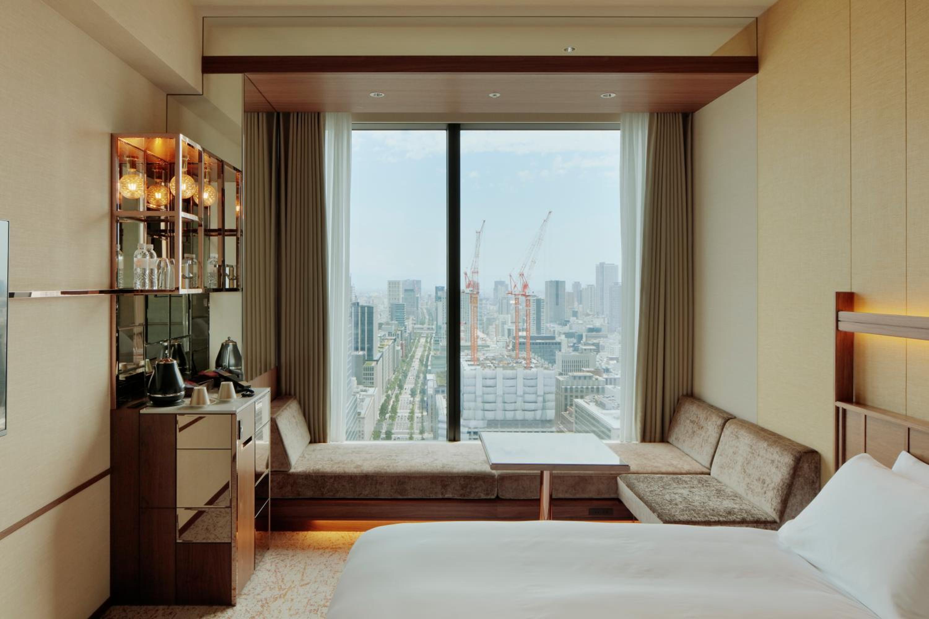 Executive Twin Room - Non-Smoking - Photo 10