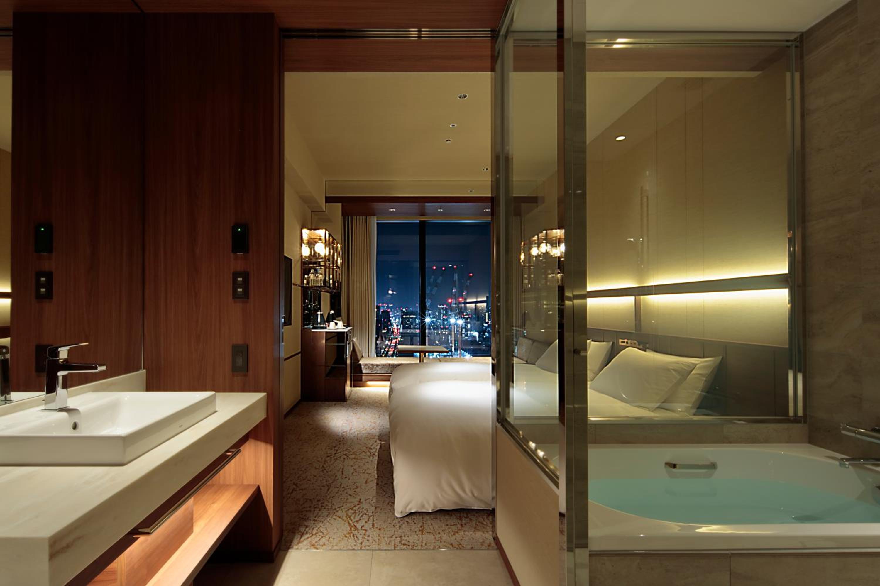 Executive Twin Room - Non-Smoking - Photo 12