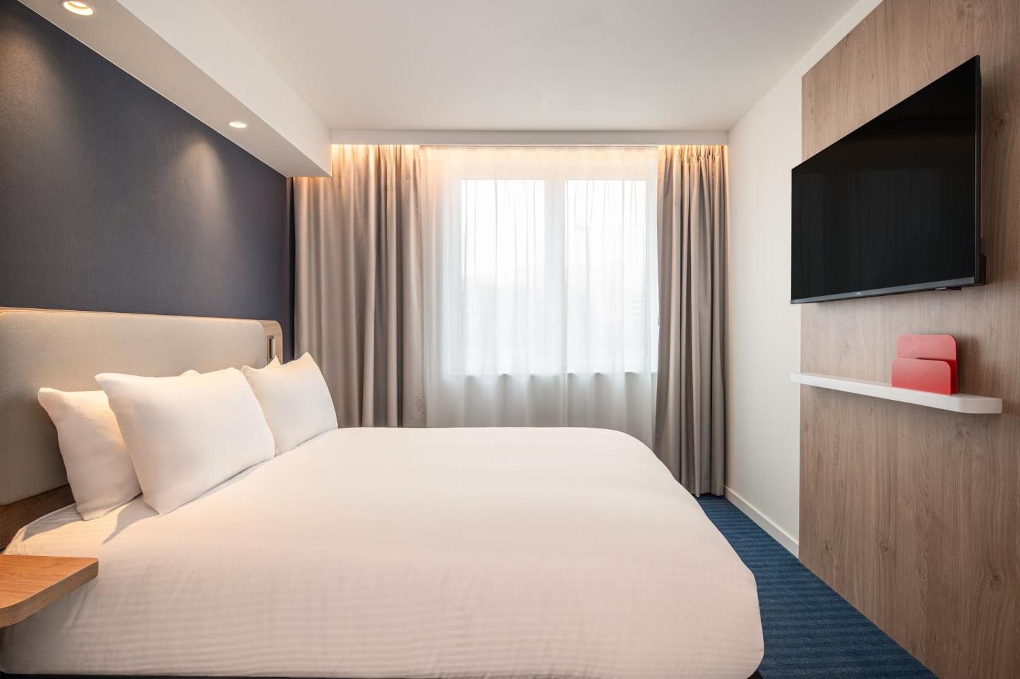 Standard Room - Photo 1