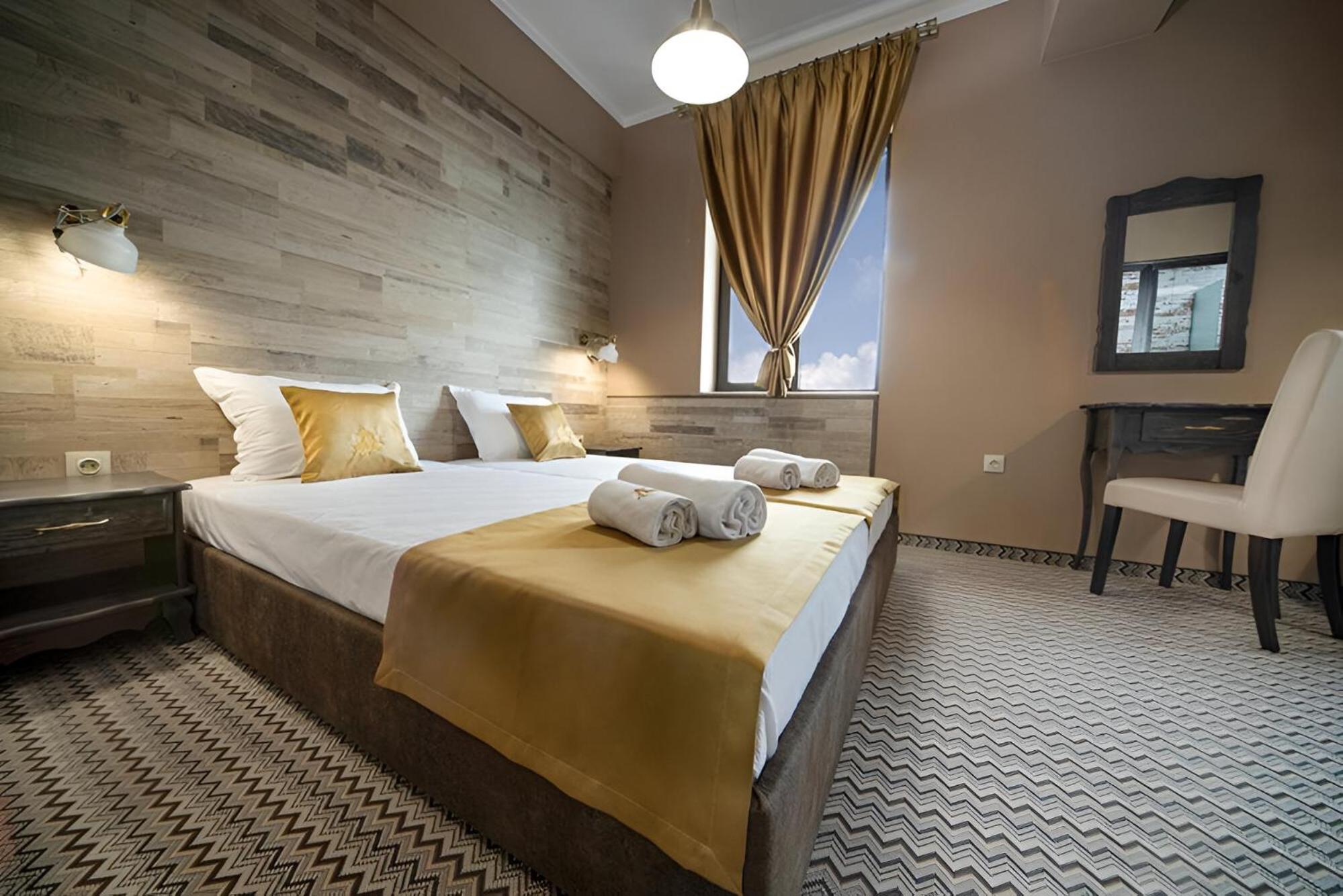 Deluxe Twin Room - Free Parking - Photo 1