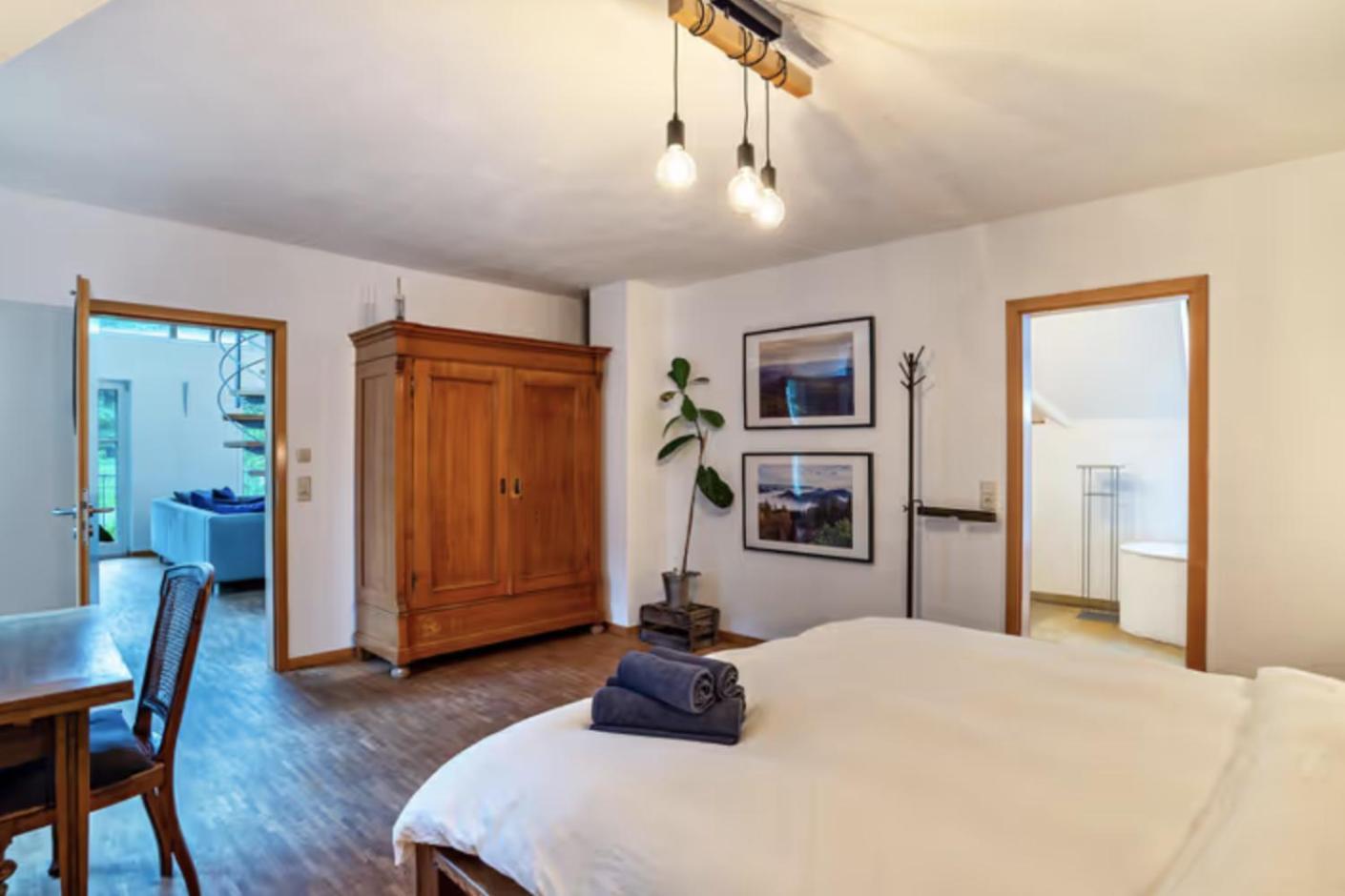 King Room with Garden View photo 3