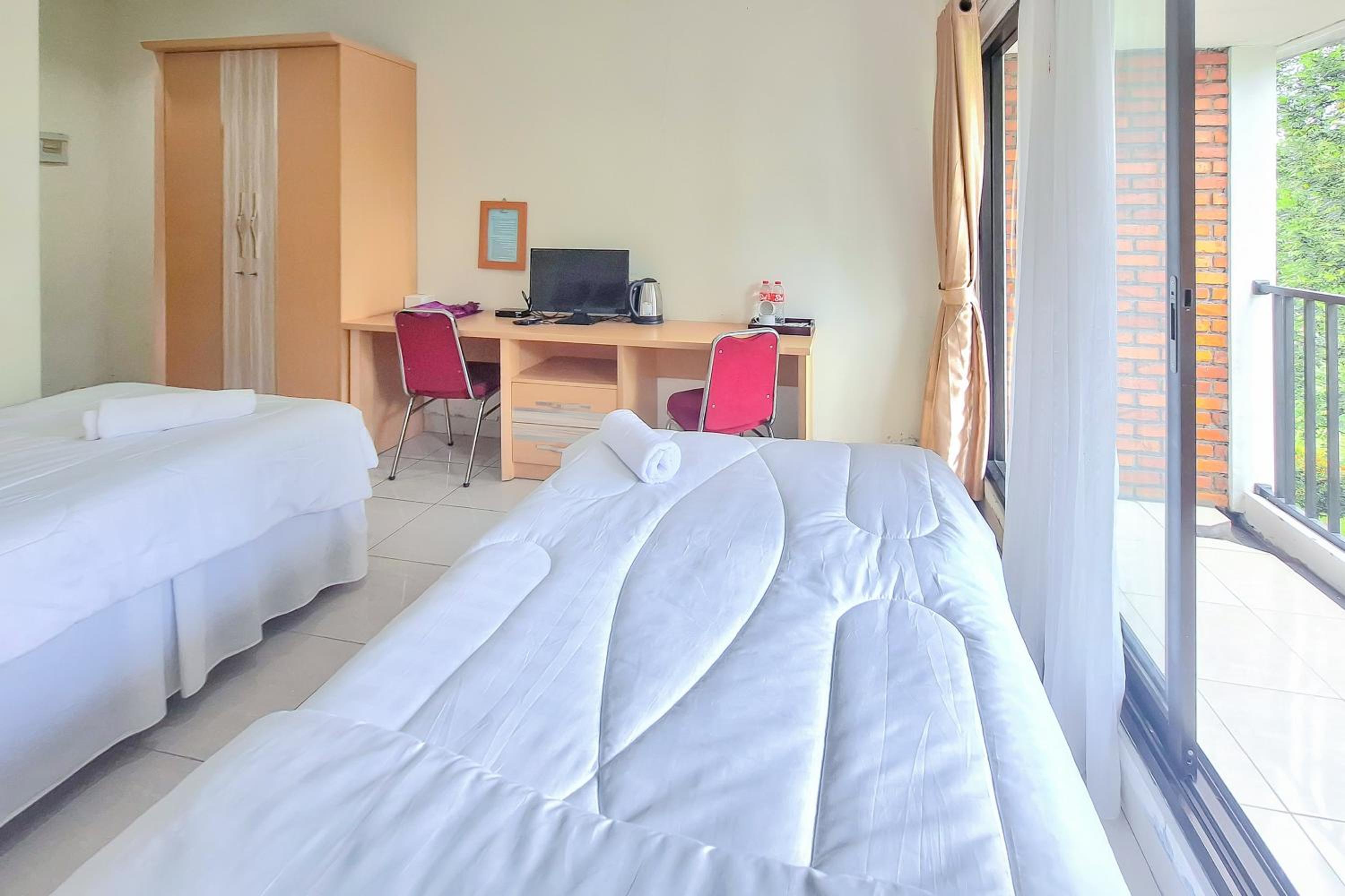 Deluxe Twin Room - Photo 5