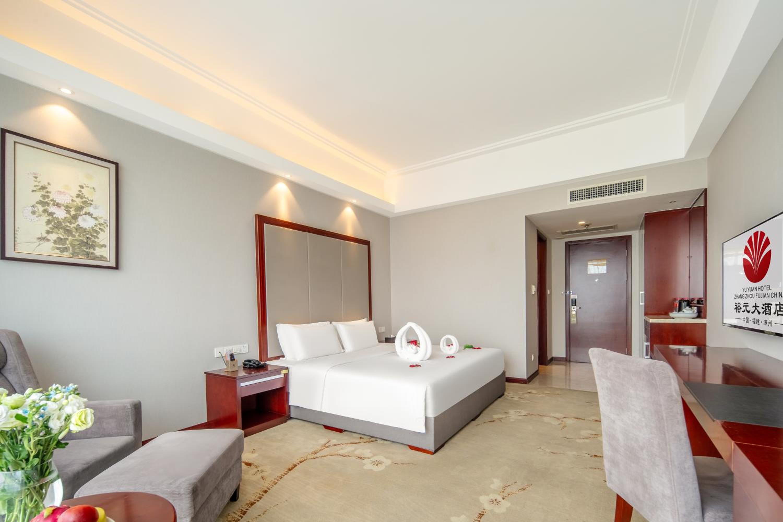 Standard Single Room with Mountain View
