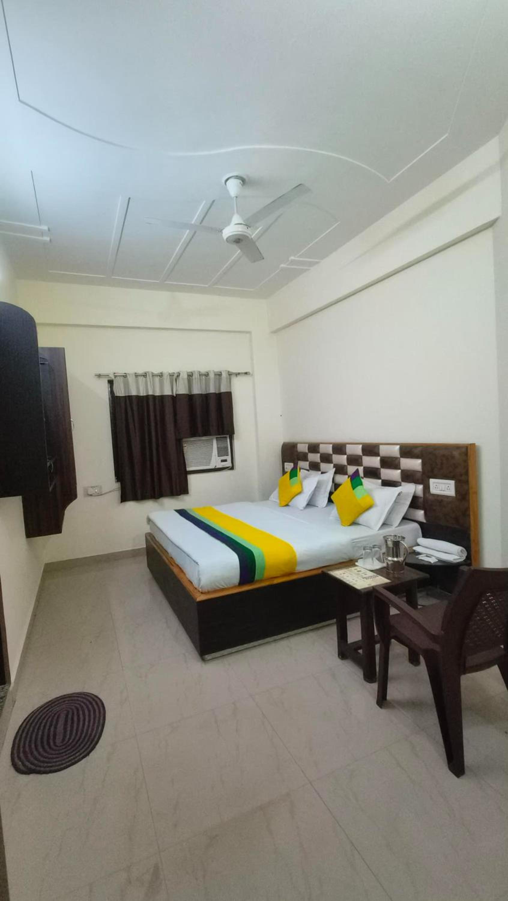 Deluxe Room - Photo 1