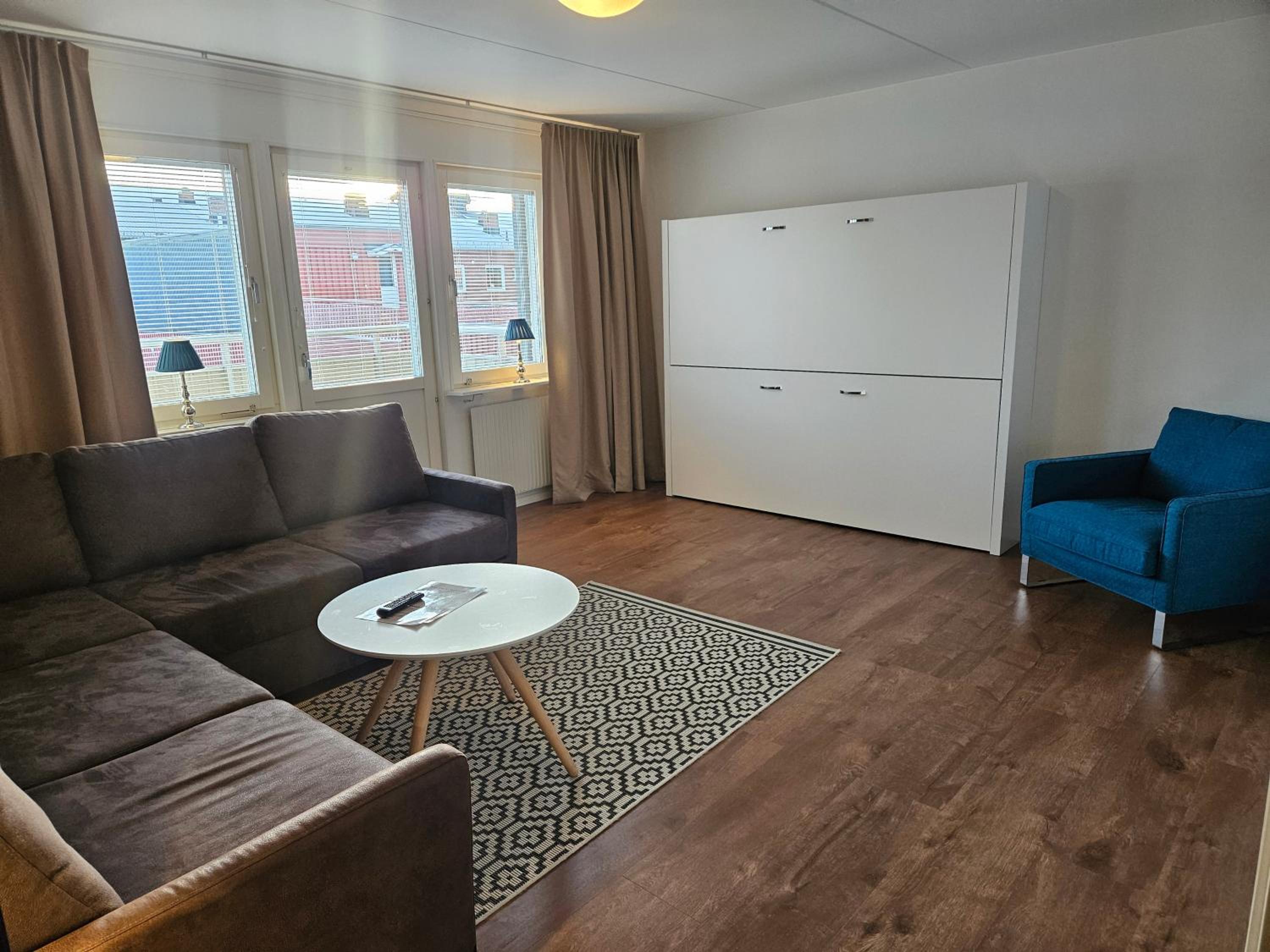 Superior One-Bedroom Apartment photo 2