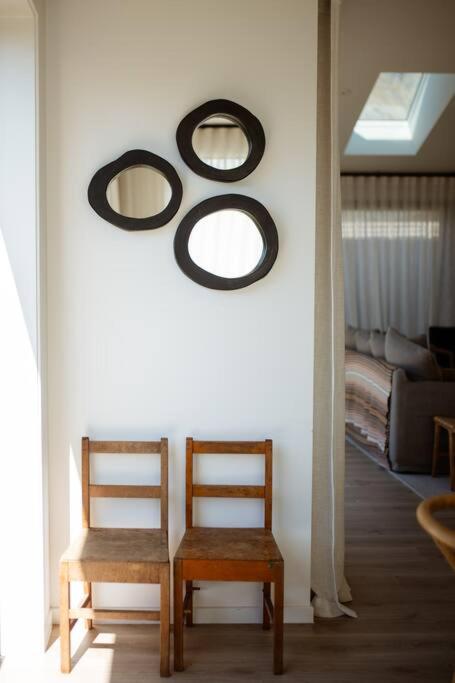 Three-Bedroom House photo 3