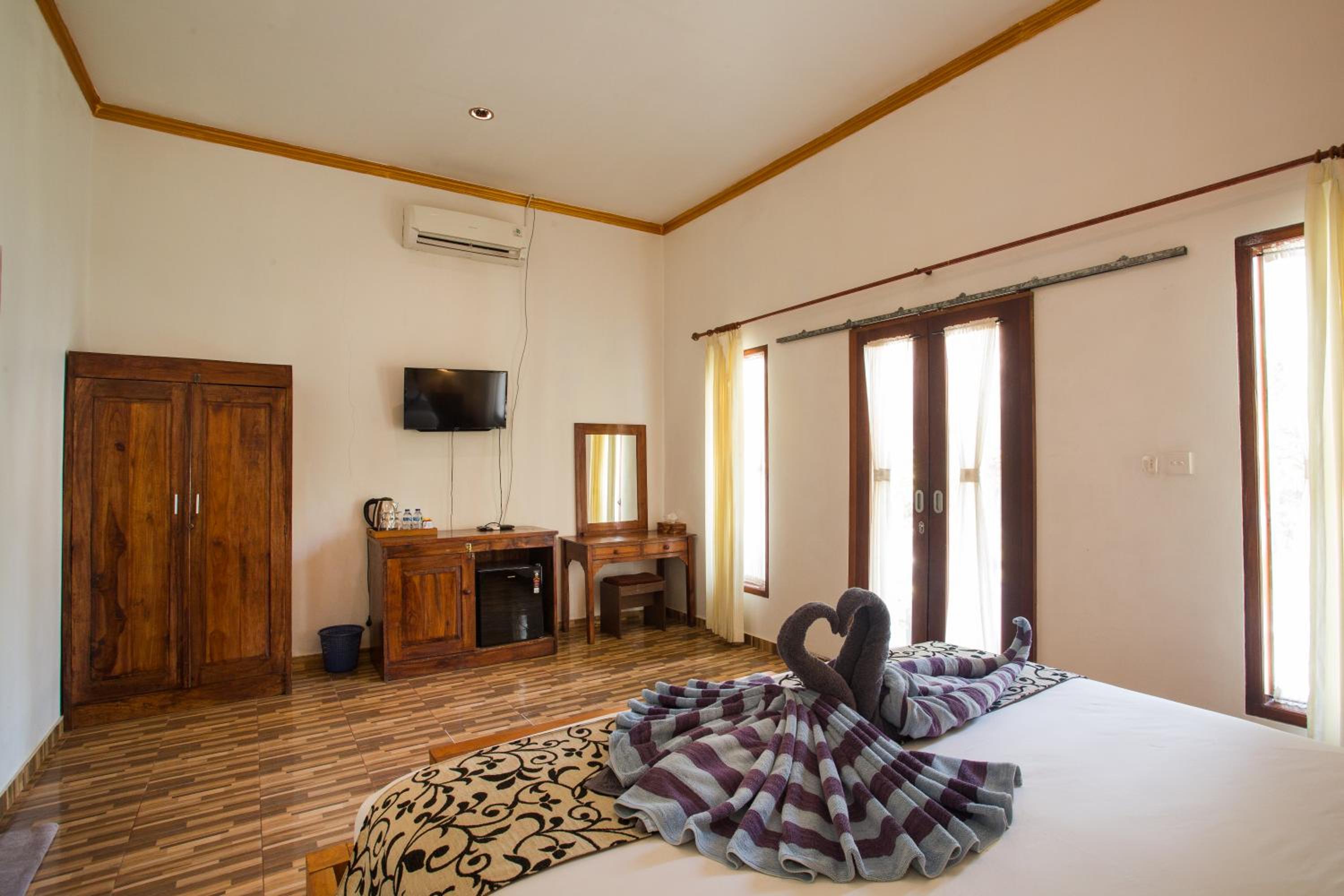 One-Bedroom Villa With One Time Complimentary Lunch And Dinner , photo 6