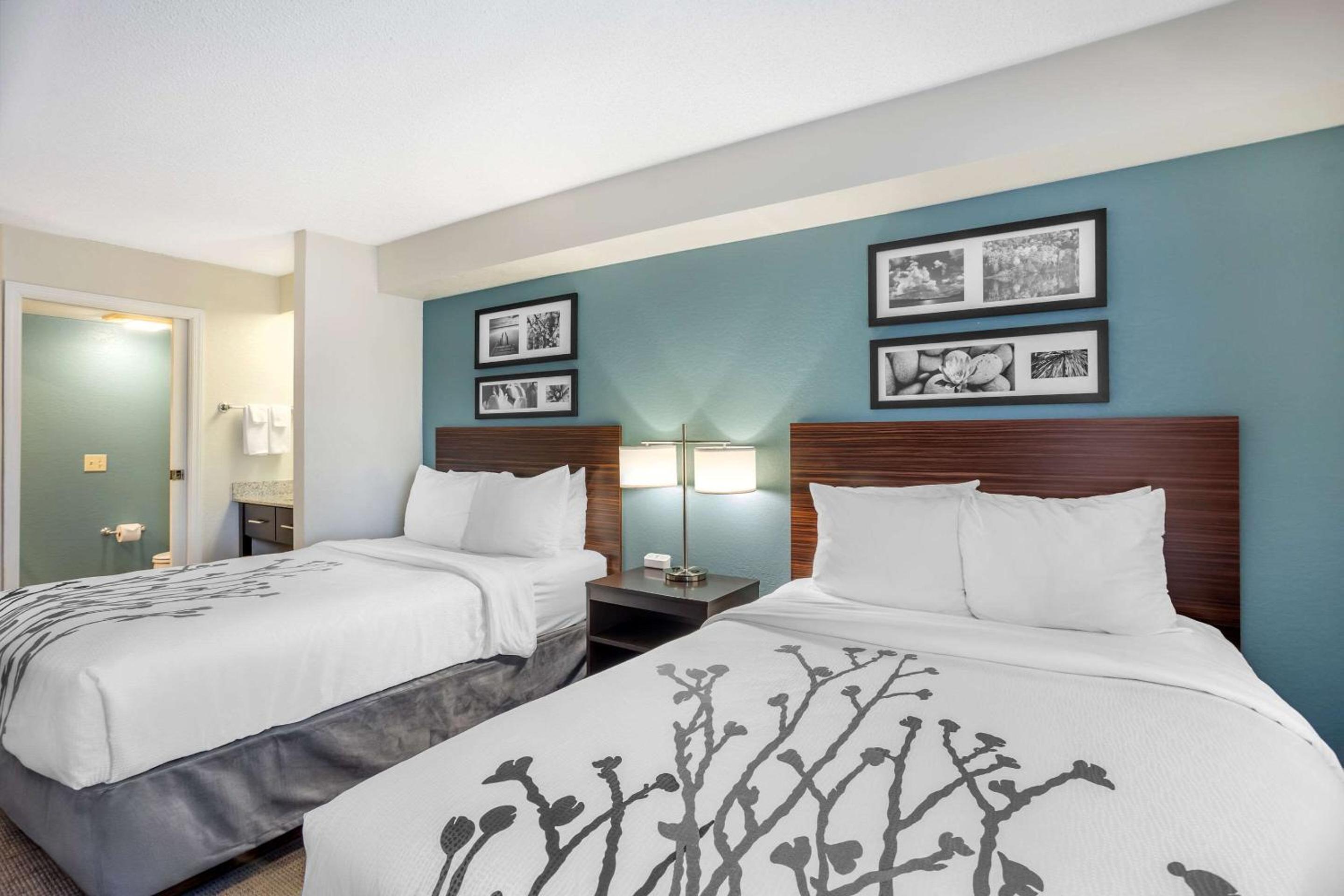 2 Double Beds - Non-Smoking - Photo 3