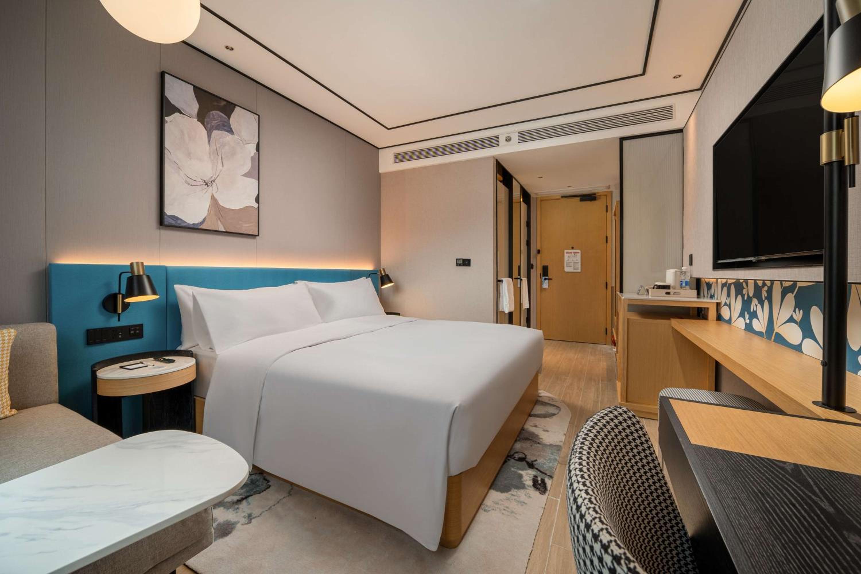 King Guest Room