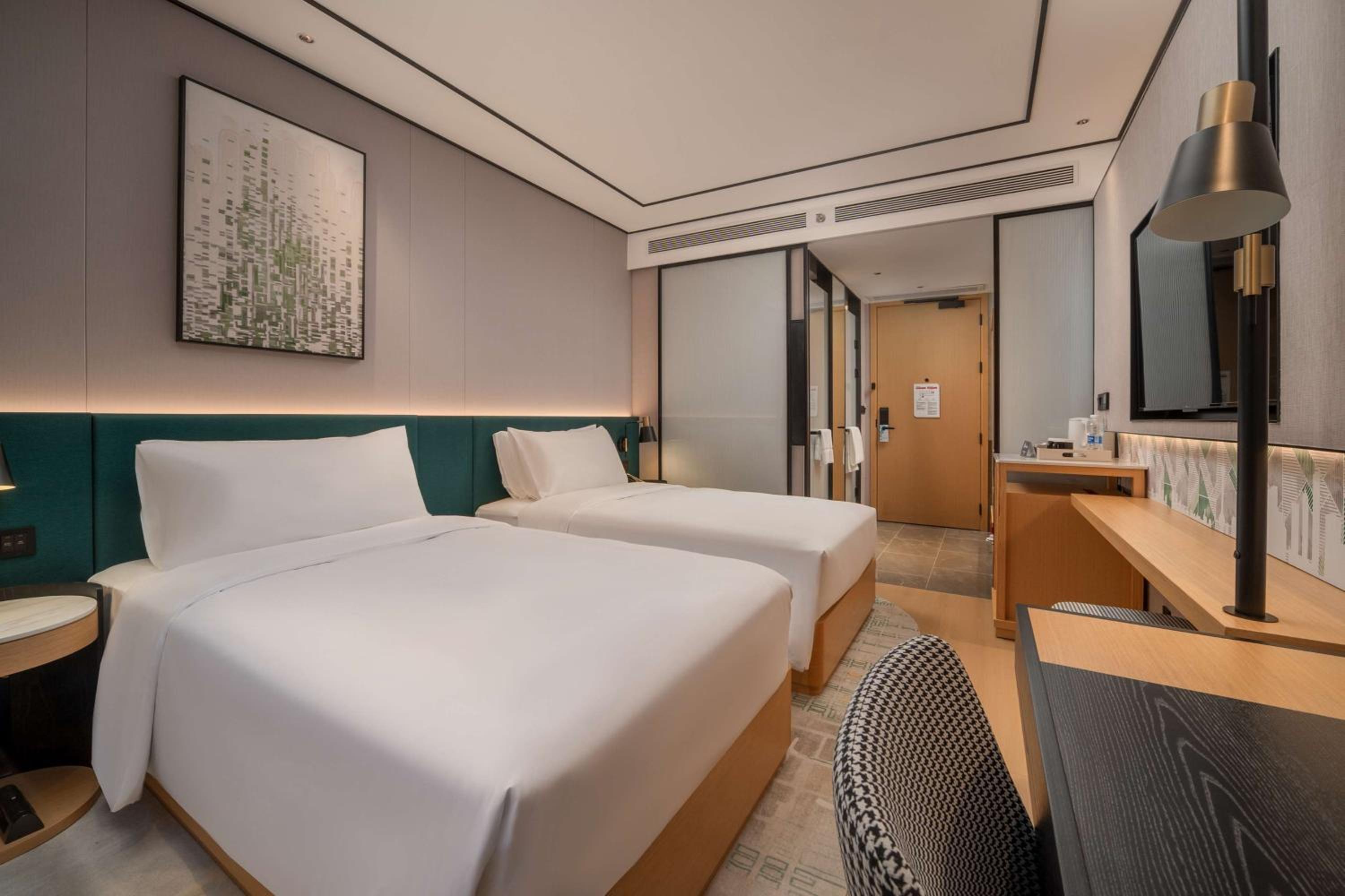 Twin Room - High Floor