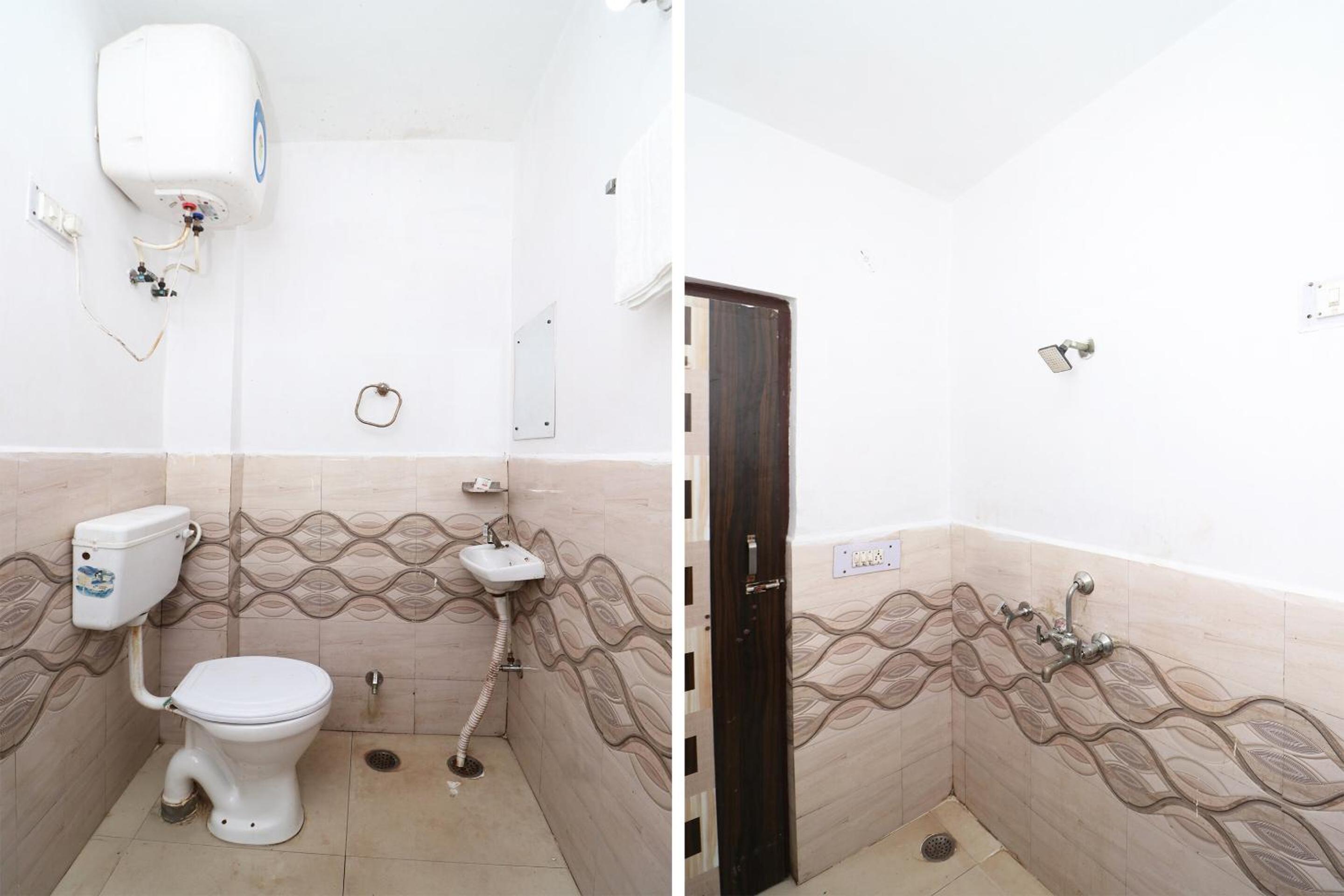 Classic Triple Room photo 2