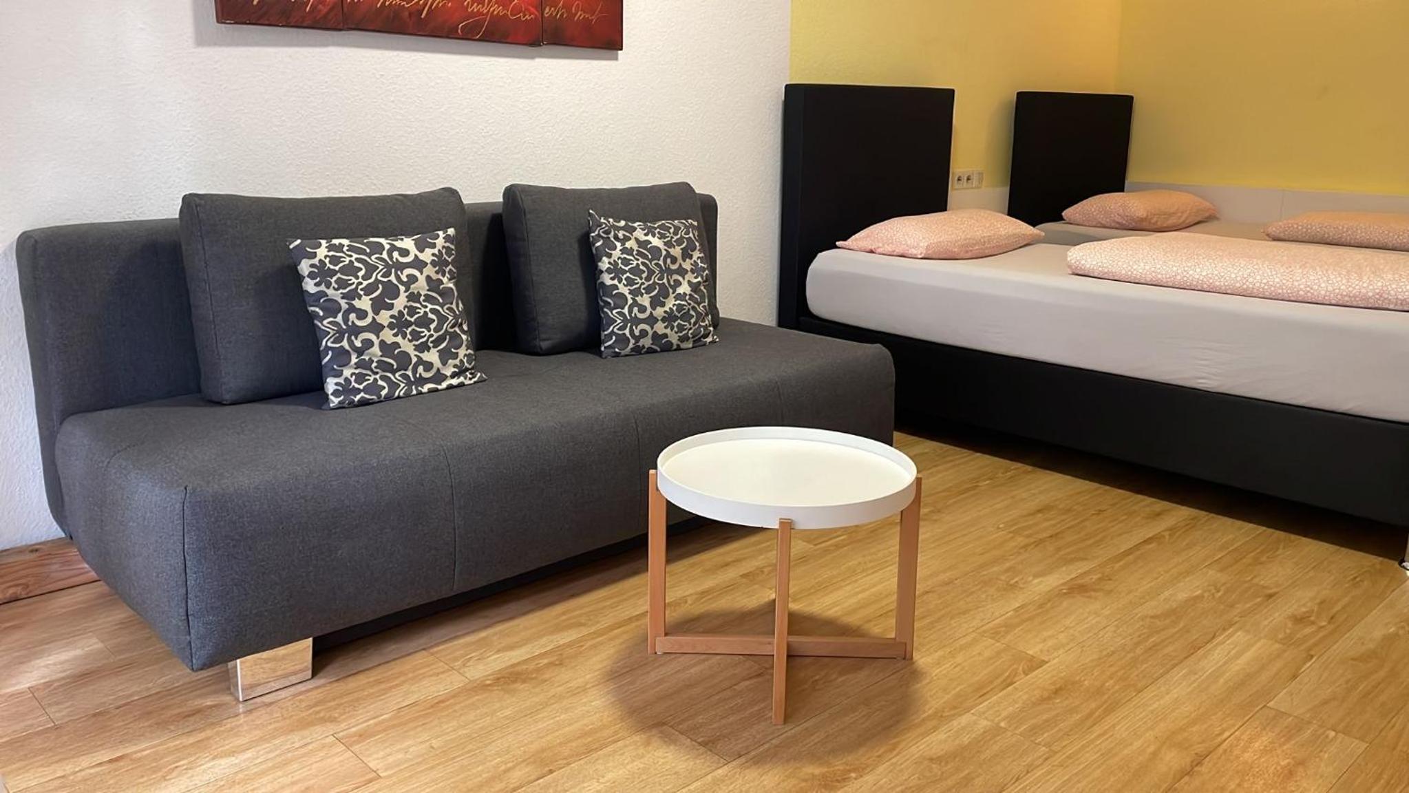 Apartment photo 2
