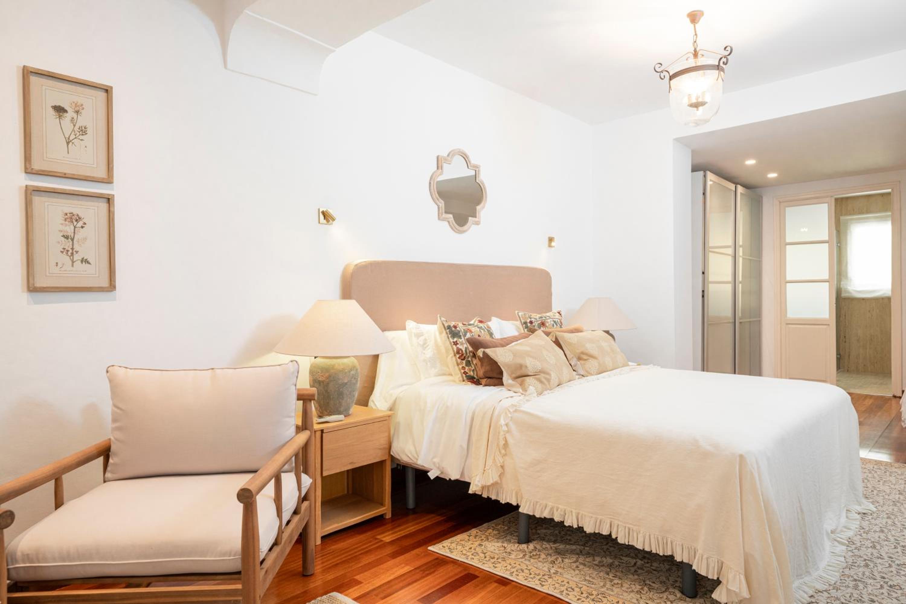 Triple Room with Private Bathroom photo 3