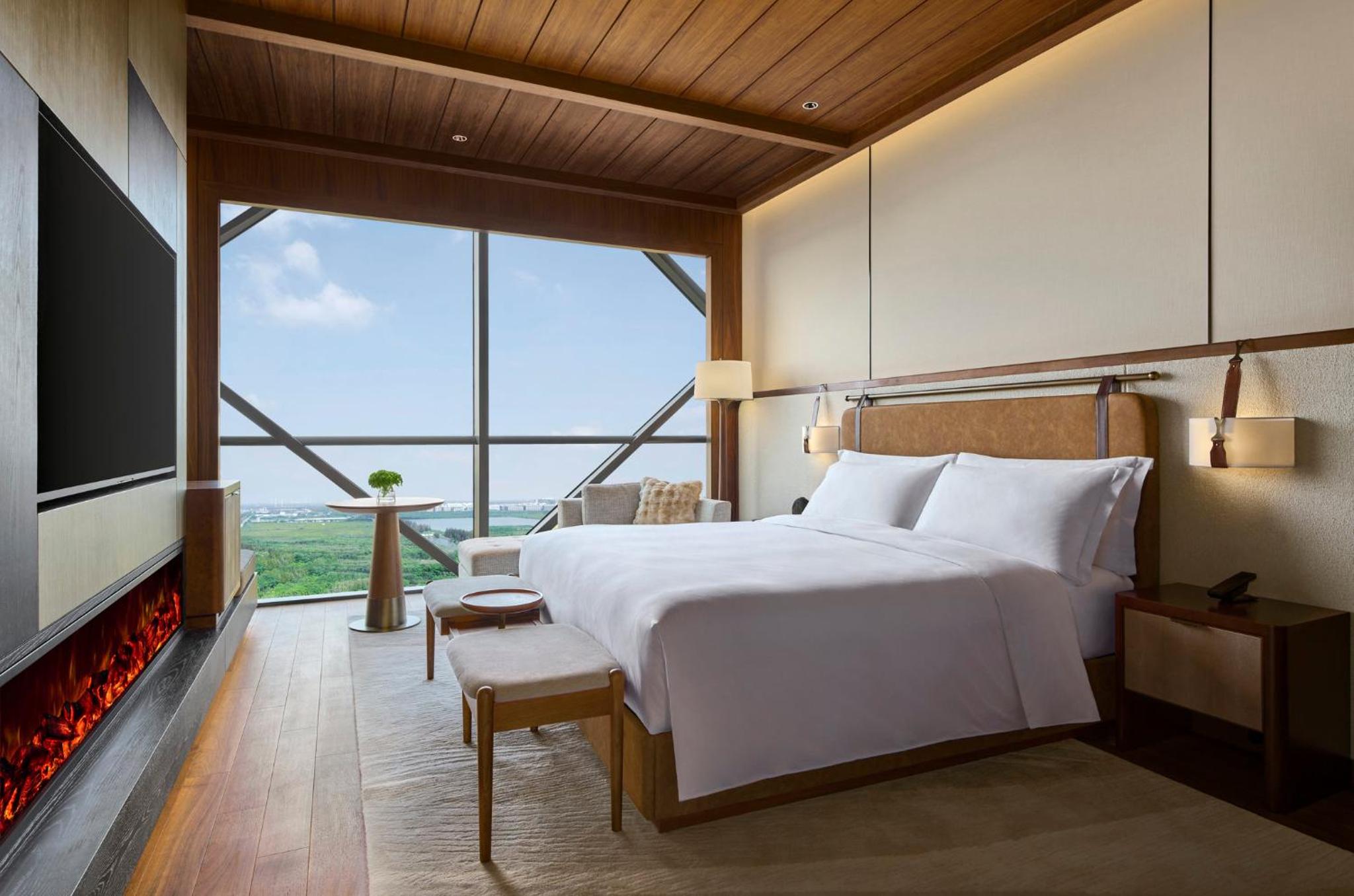 Standard King Room - Accessible