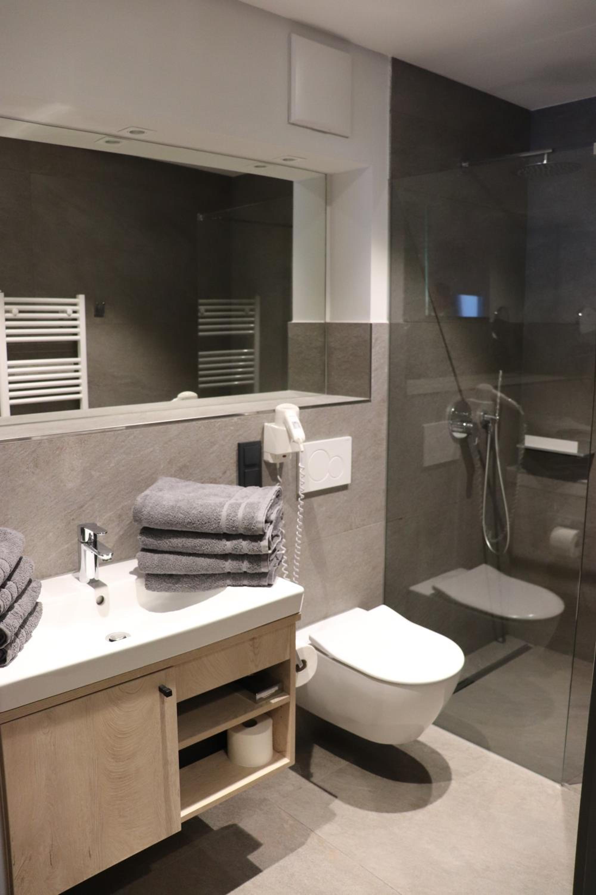 Double Room with Balcony photo 3