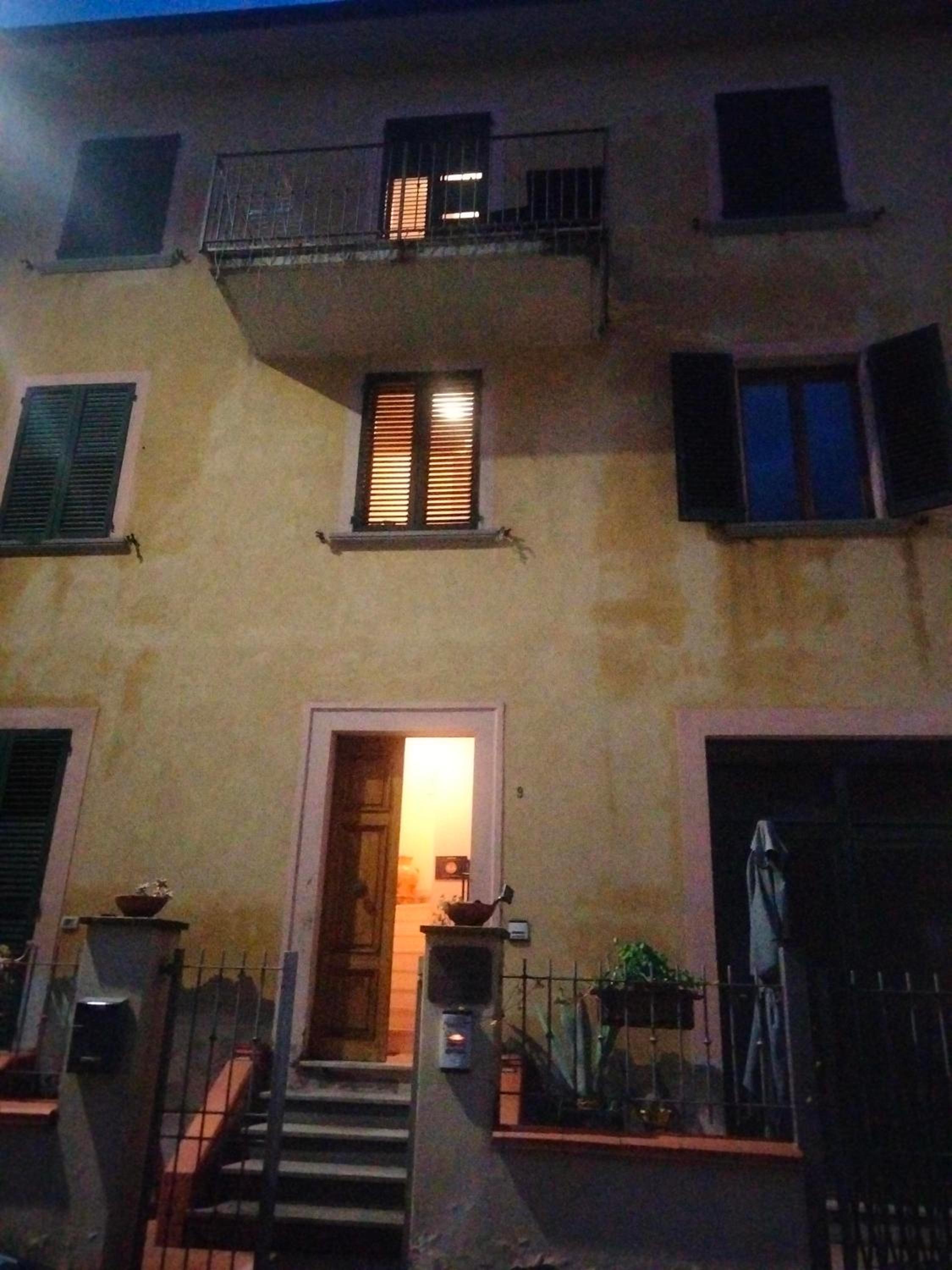 Two-Bedroom Apartment - Photo 37