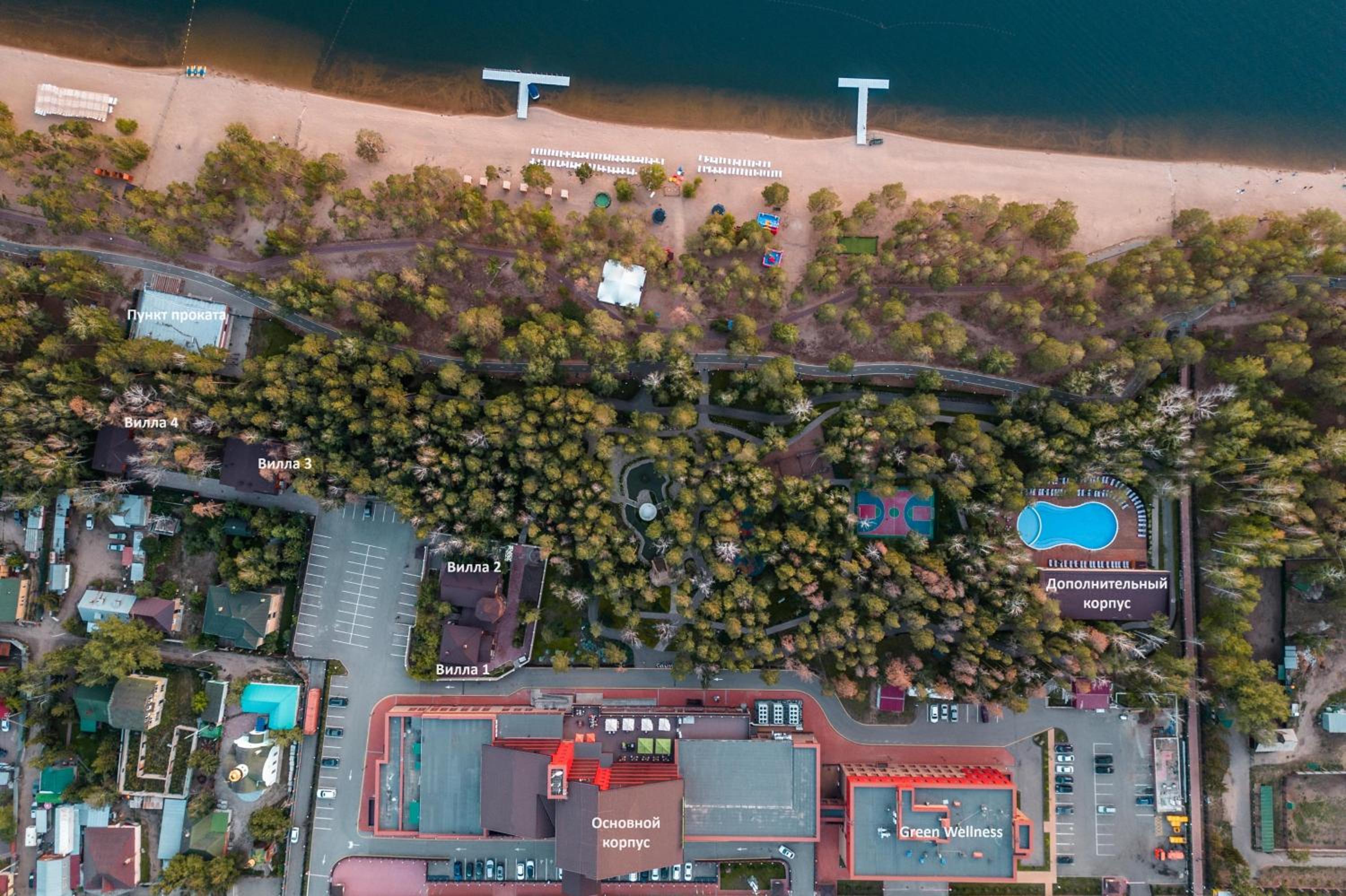 King Room In Additional Building, Non-Smoking - Pool View