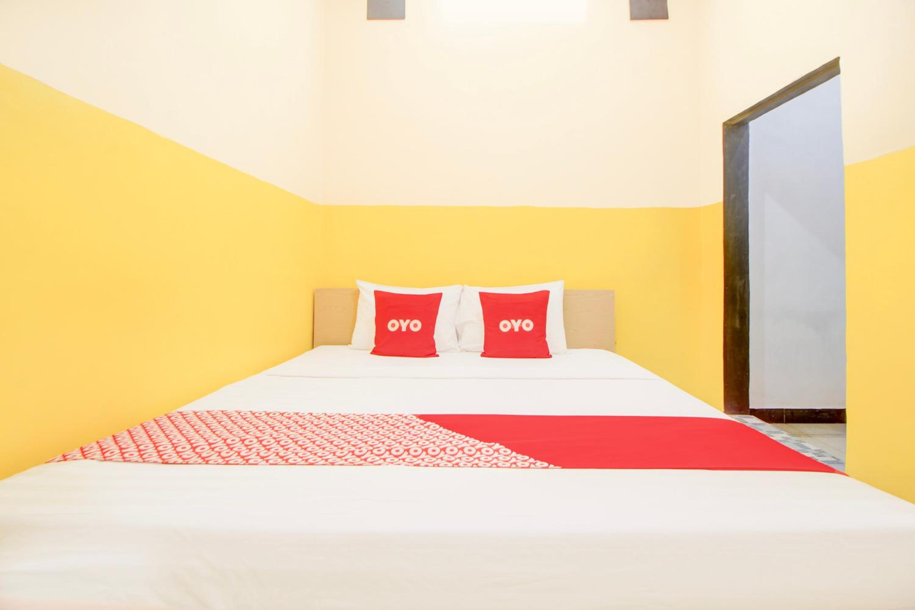 Deluxe Double Room photo 3