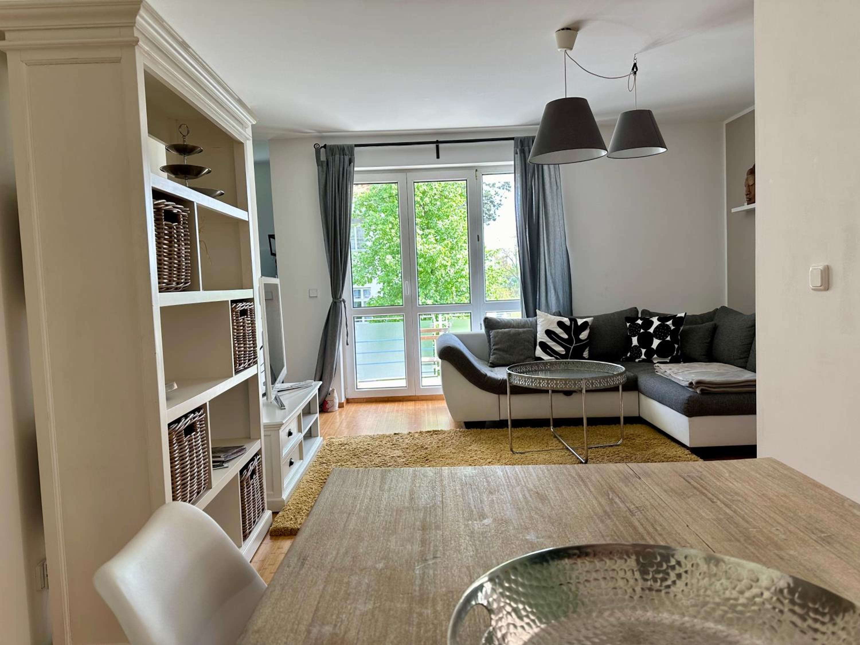 One-Bedroom Apartment - Photo 13