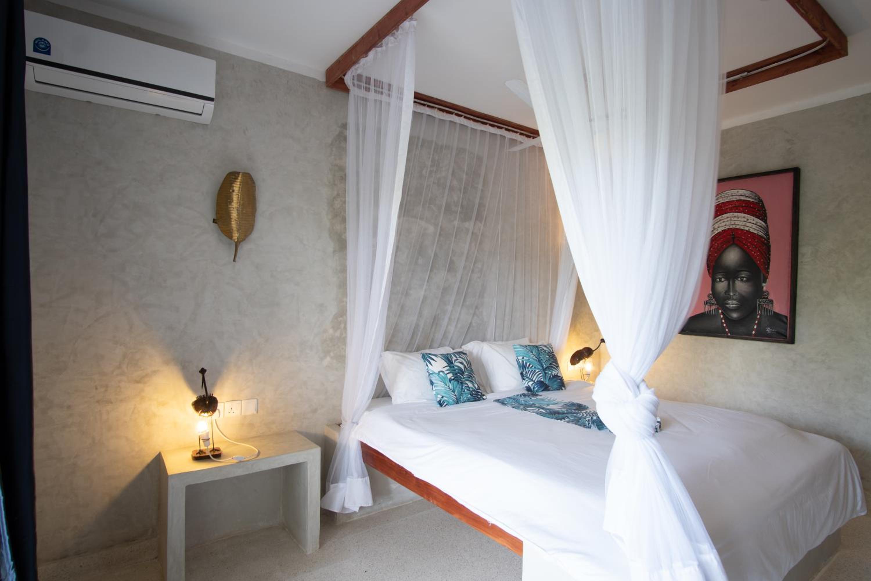 Double Room with Garden View - Photo 3