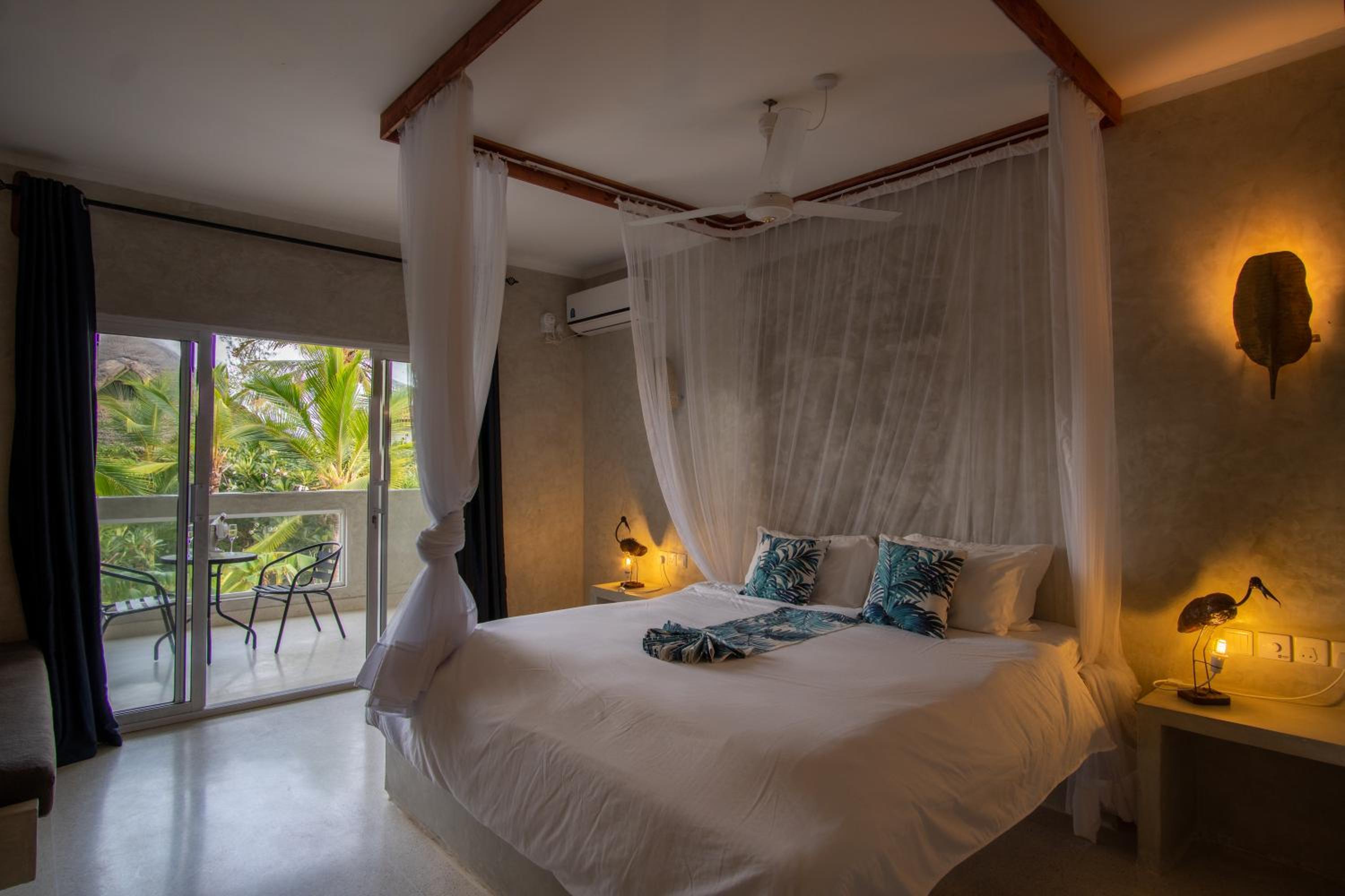 Double Room with Garden View - Photo 4