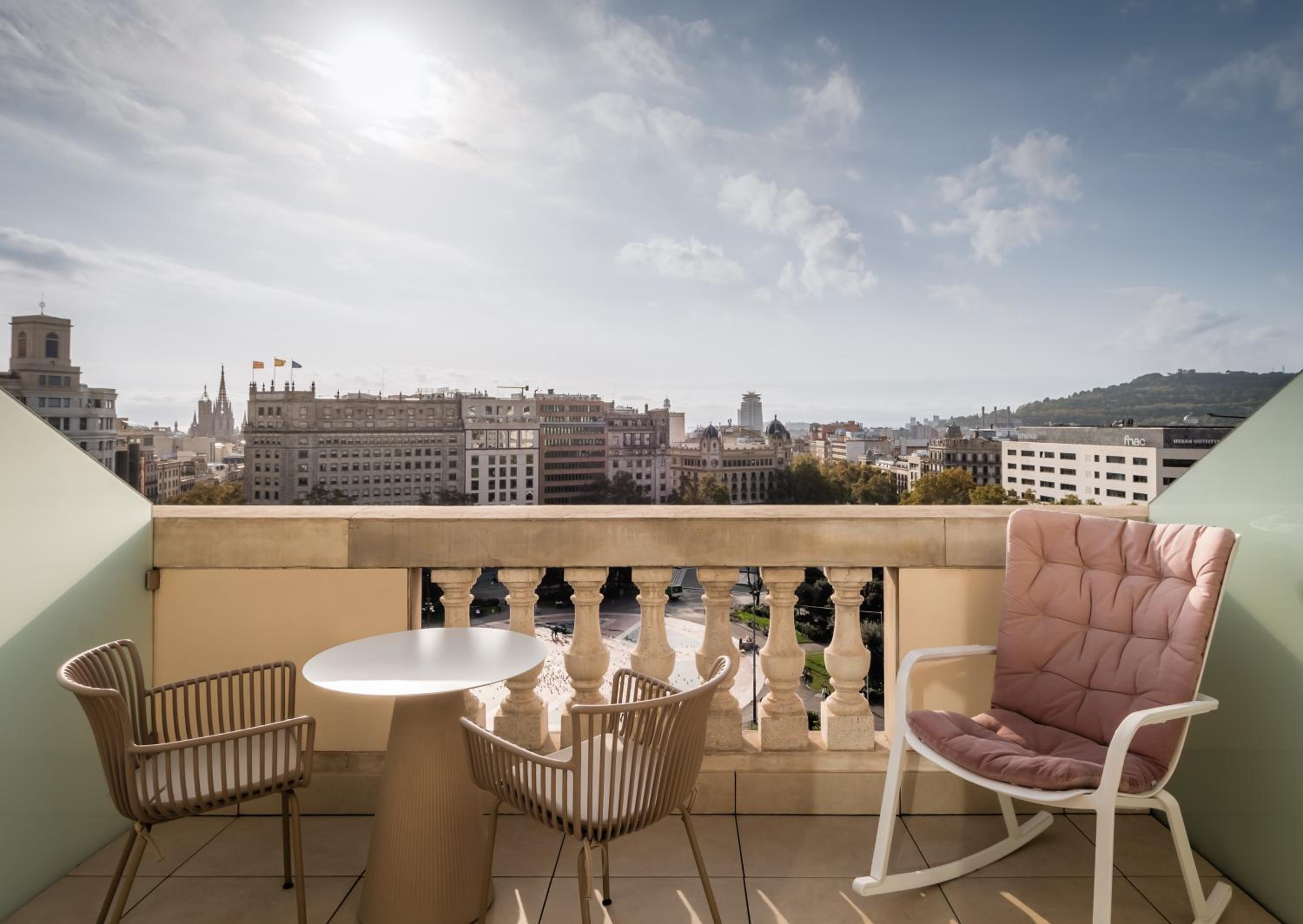 Deluxe Double Room with Terrace photo 3