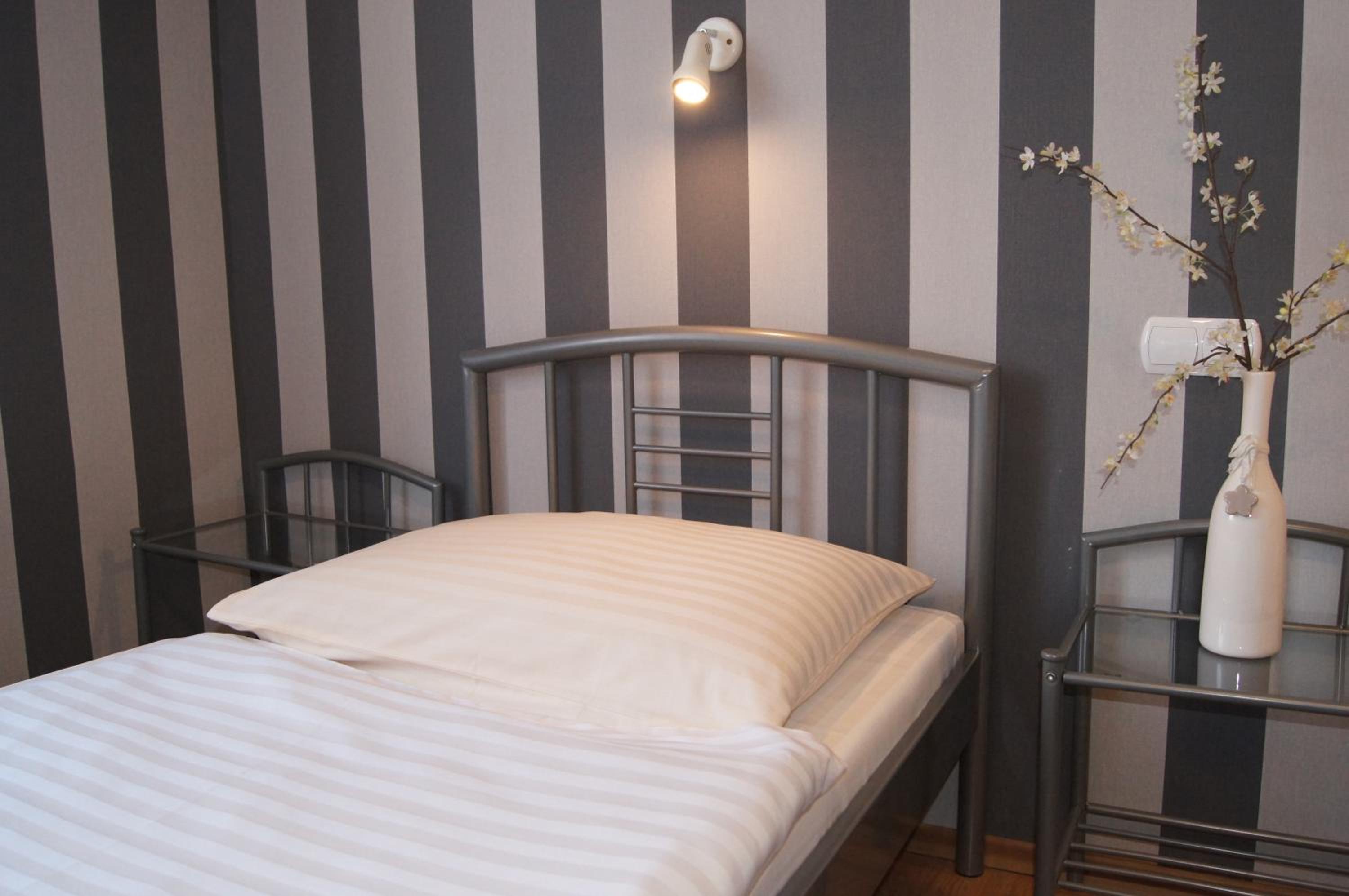 Double or Twin Room photo 2