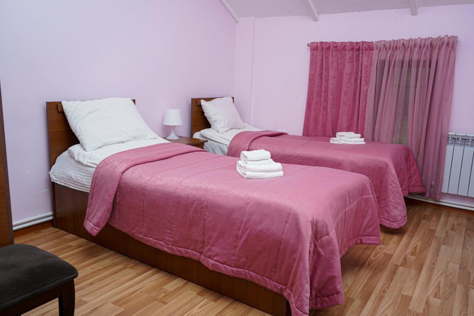Two-Bedroom Deluxe Apartment With Balcony