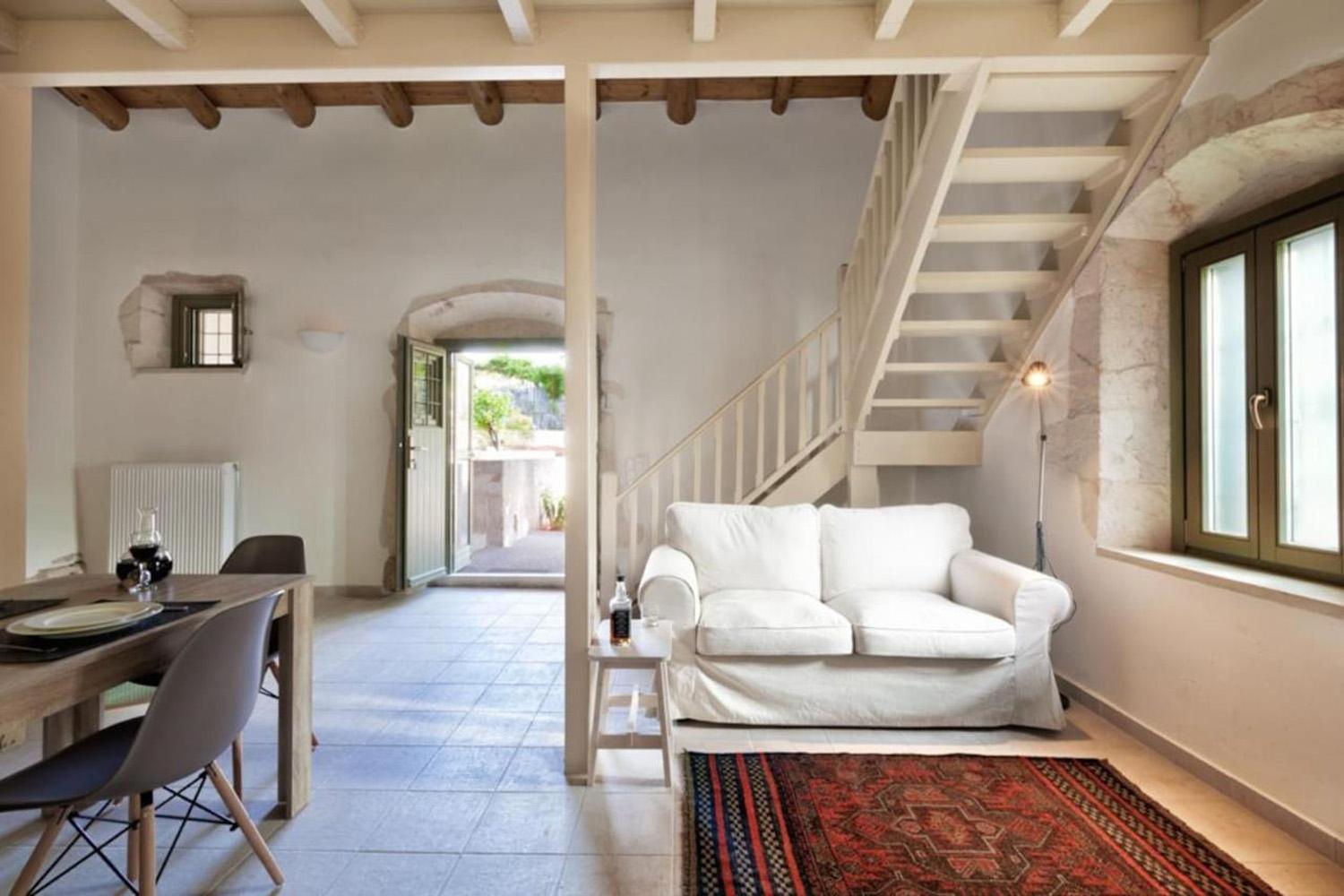 Villa photo 1