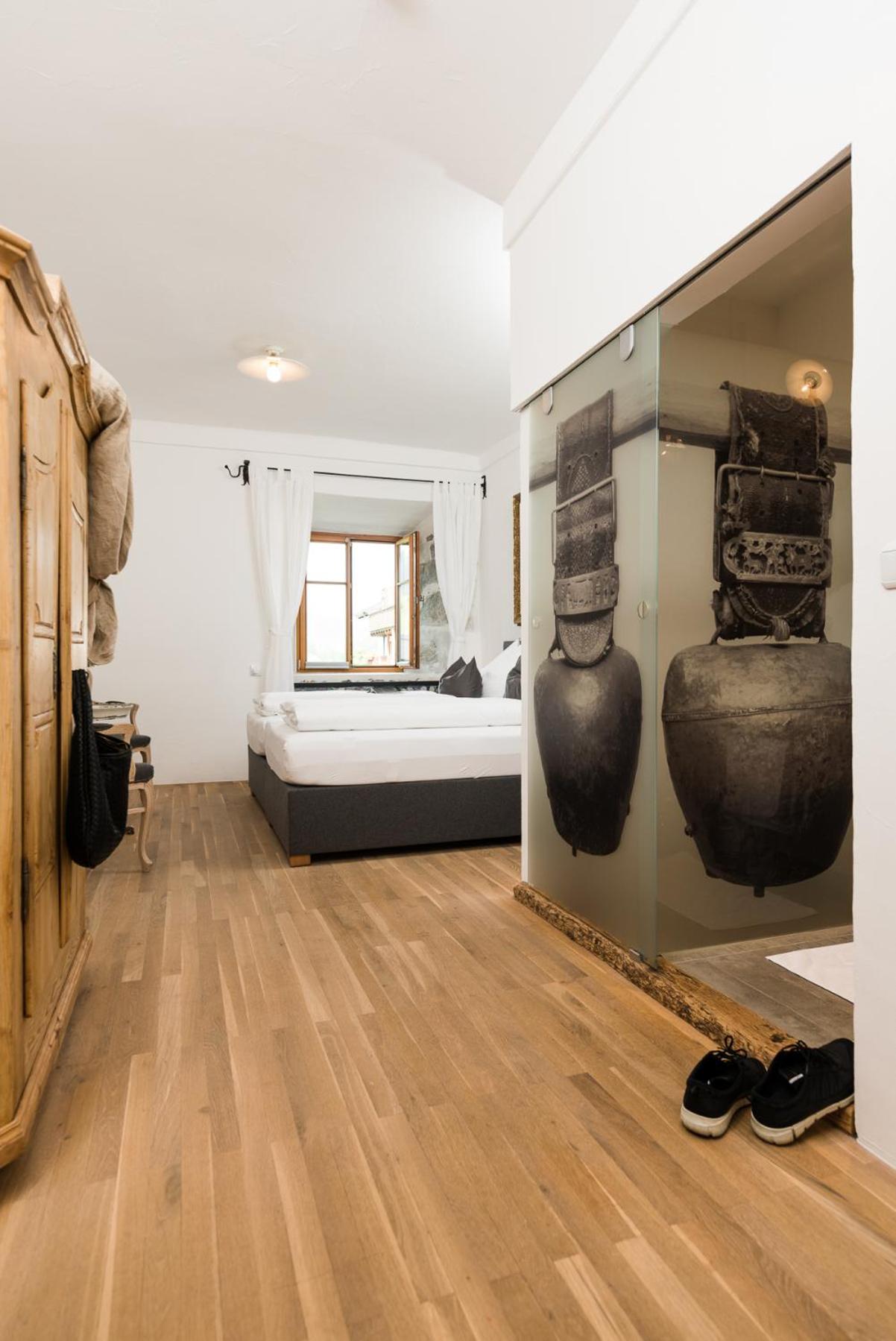 Standard  Double Room - Photo 3