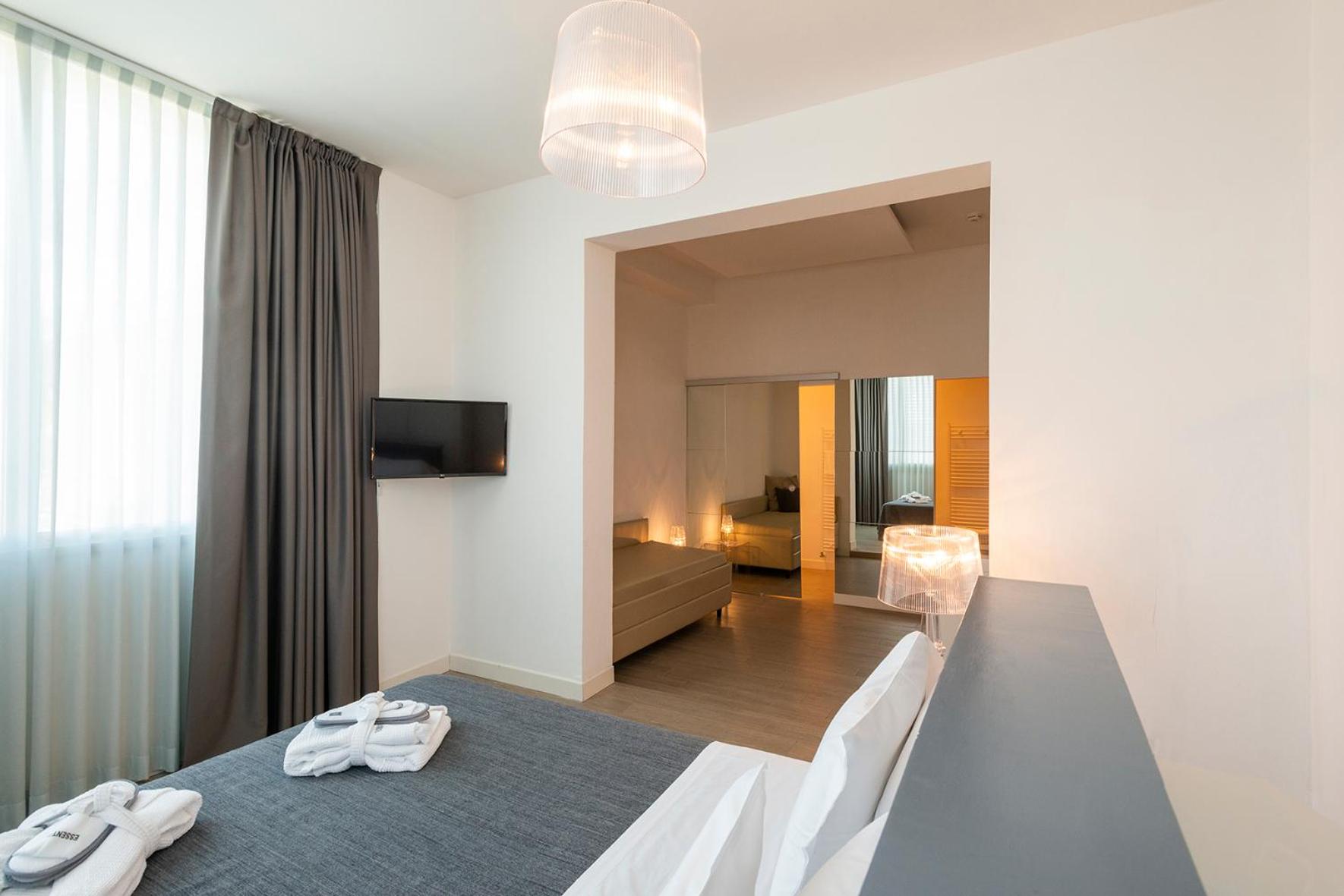 Junior Suite with Side Sea View - Photo 6