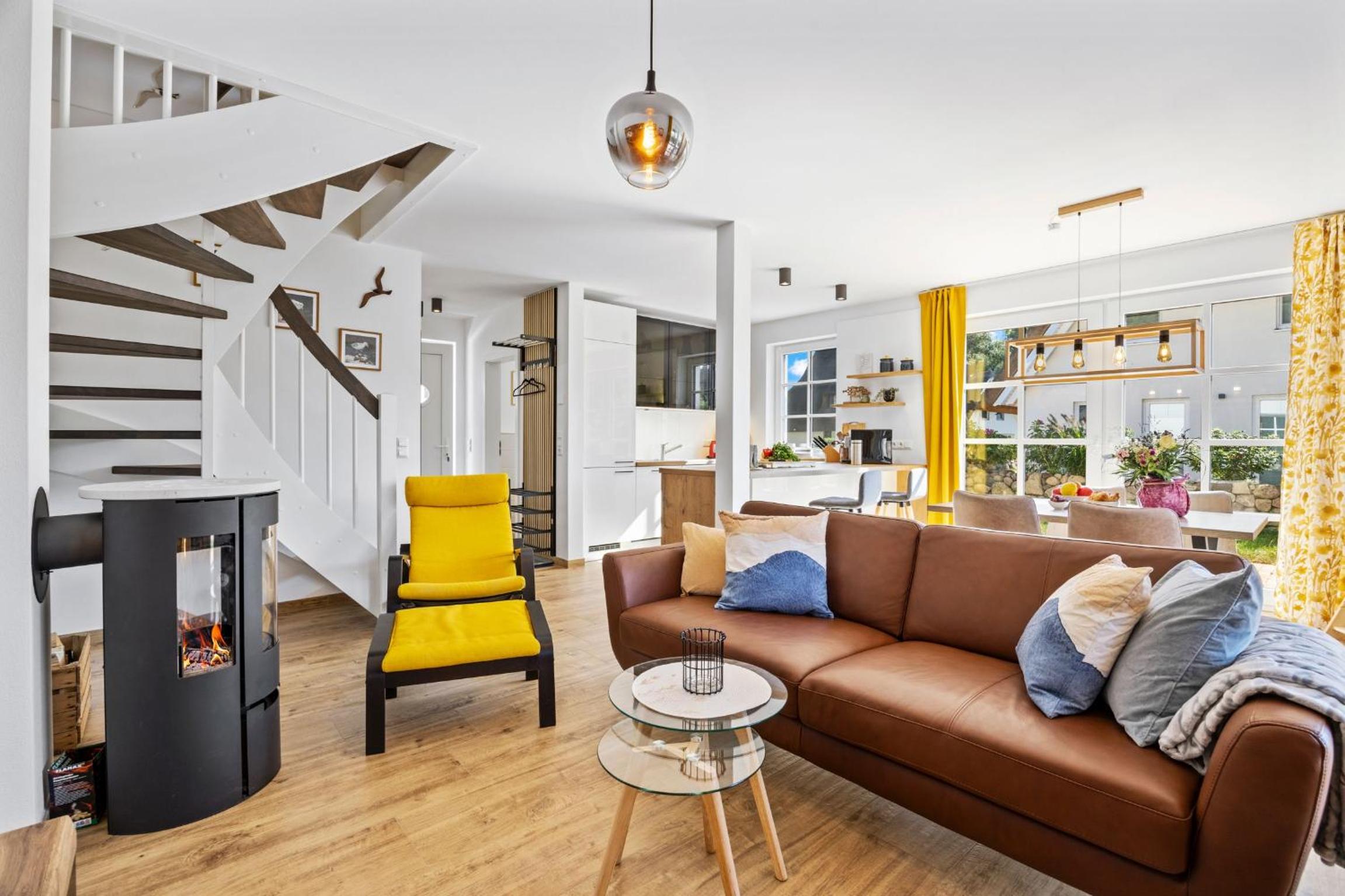 Three-Bedroom House photo 1