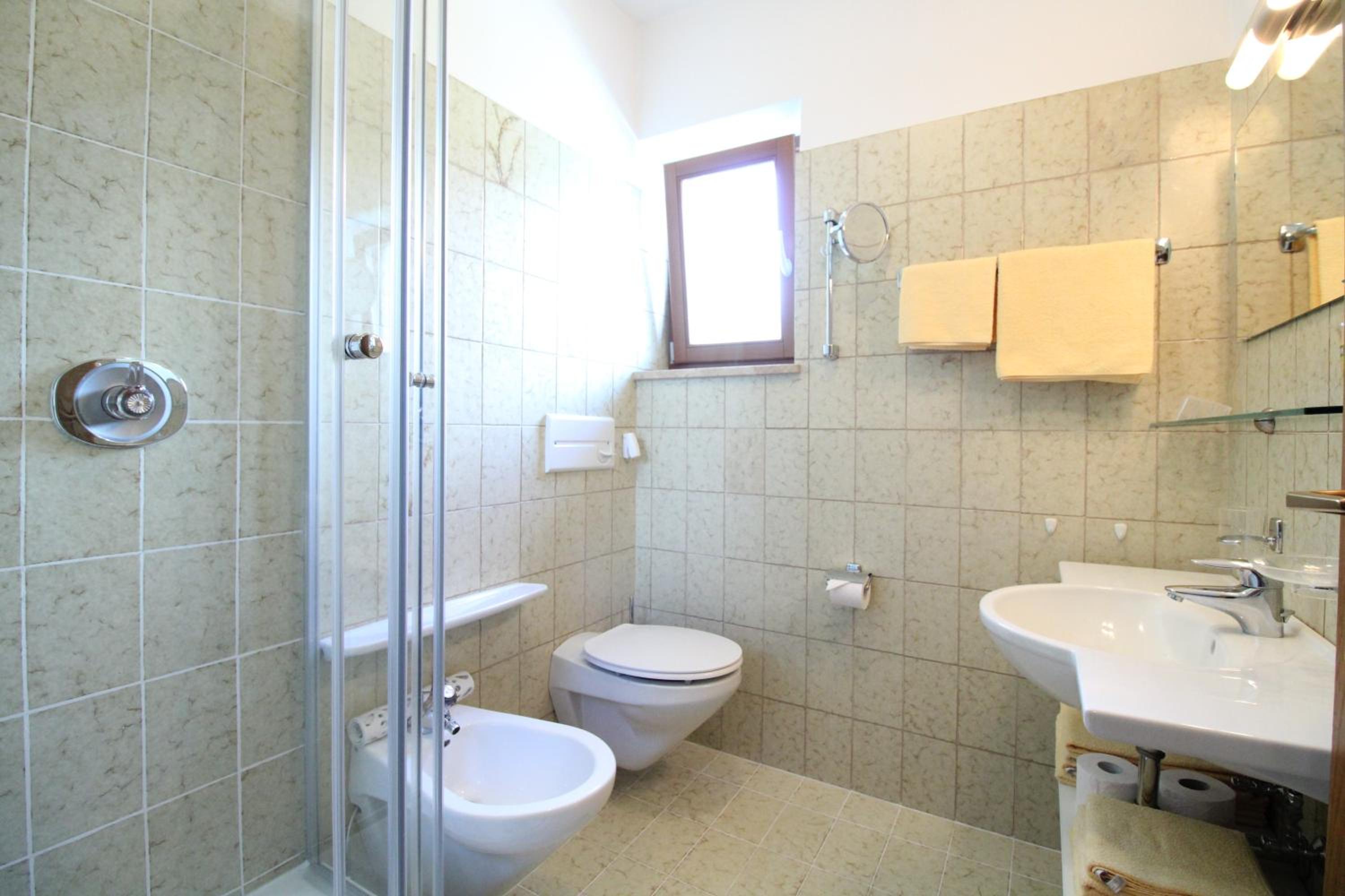 Superior One-Bedroom Apartment With Balcony photo 2