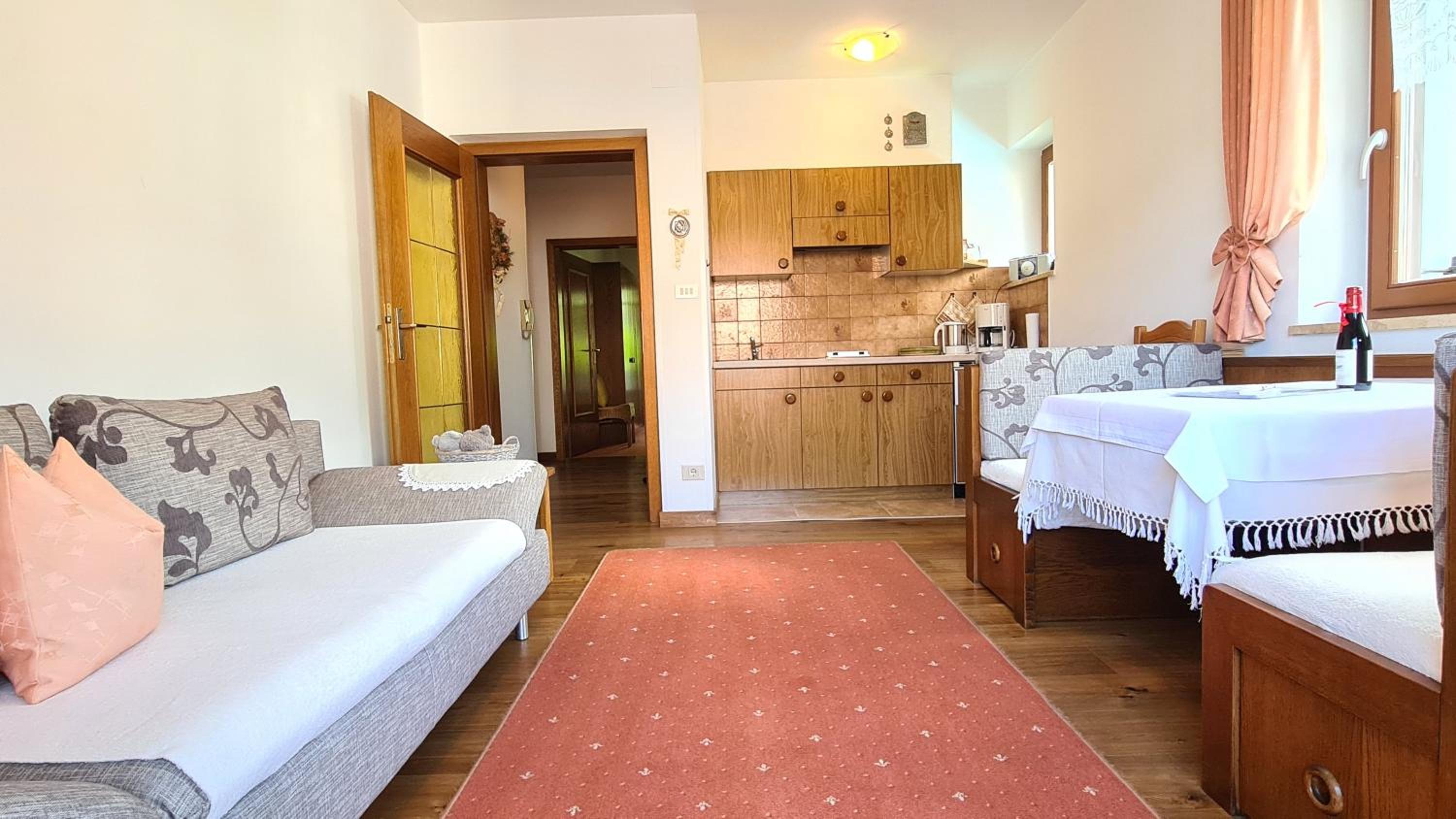 Superior One-Bedroom Apartment With Balcony photo 1