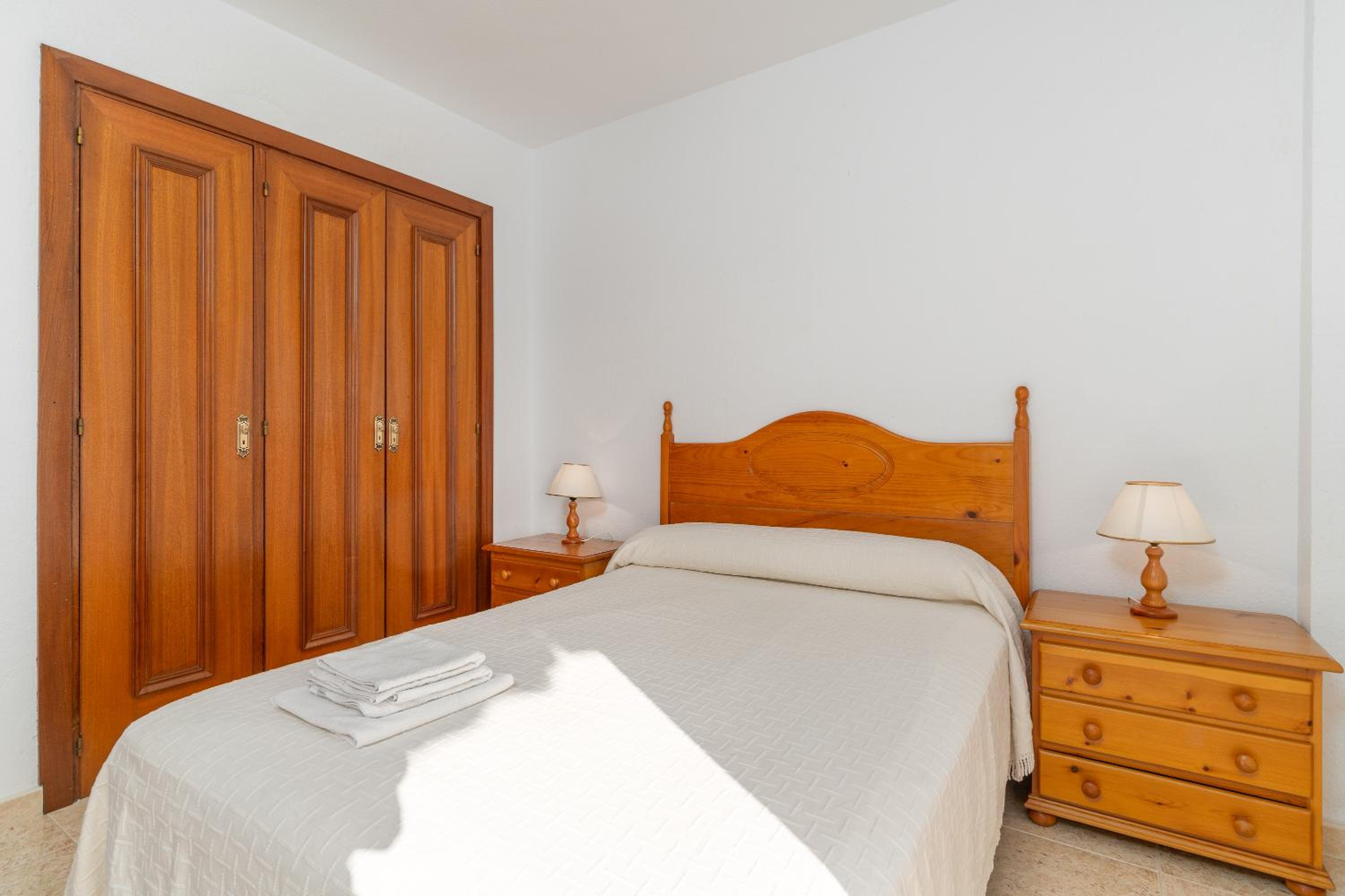 Two-Bedroom Deluxe Apartment with Ocean View photo 2