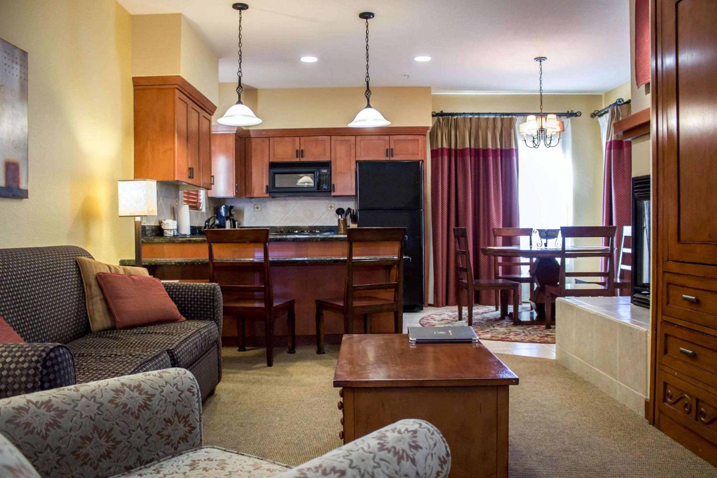 Two-Bedroom Connecting Junior Suite