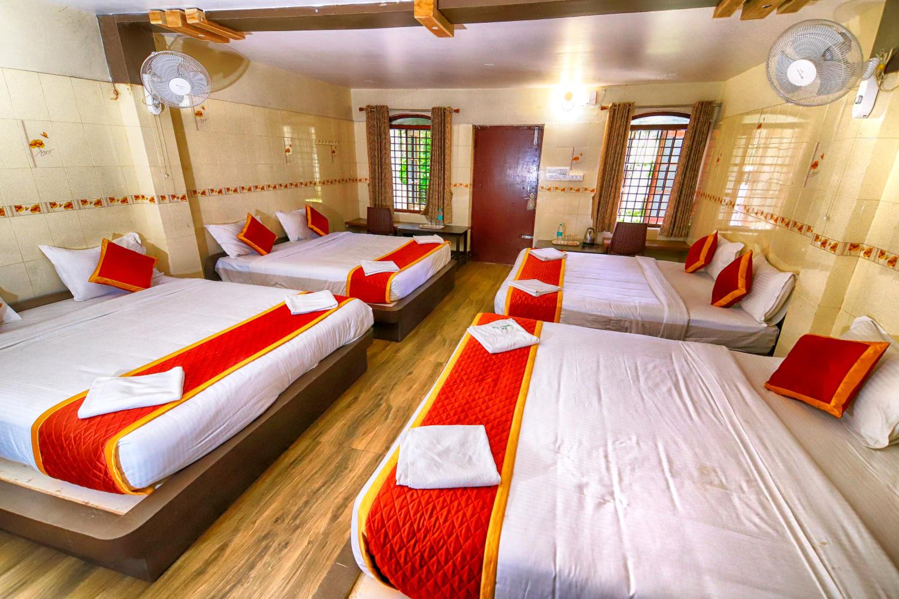 Mixed Dormitory Room