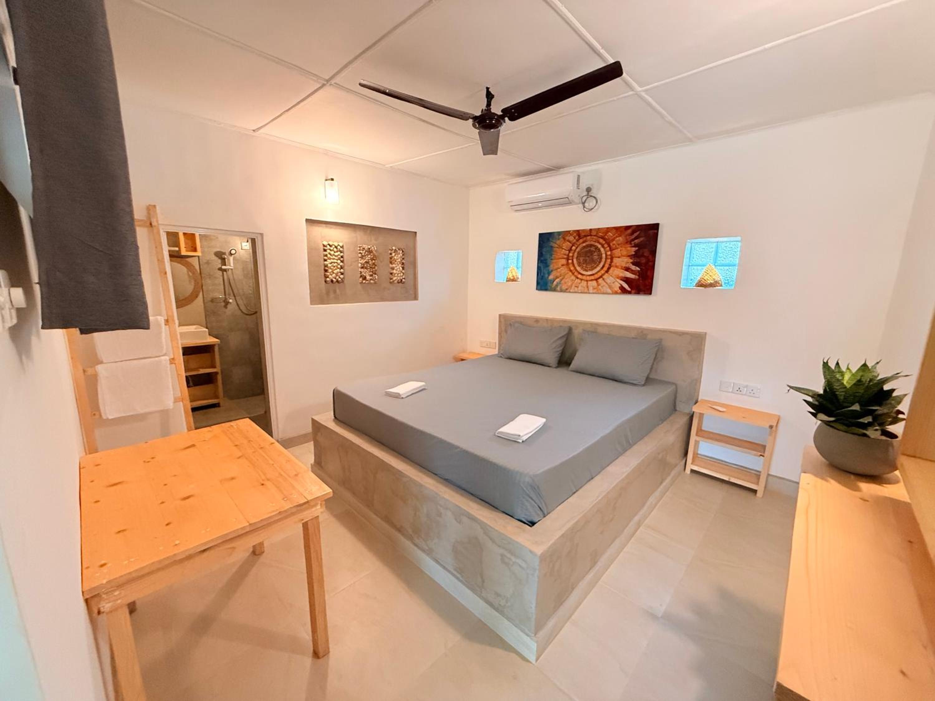 Deluxe Double Room photo 2