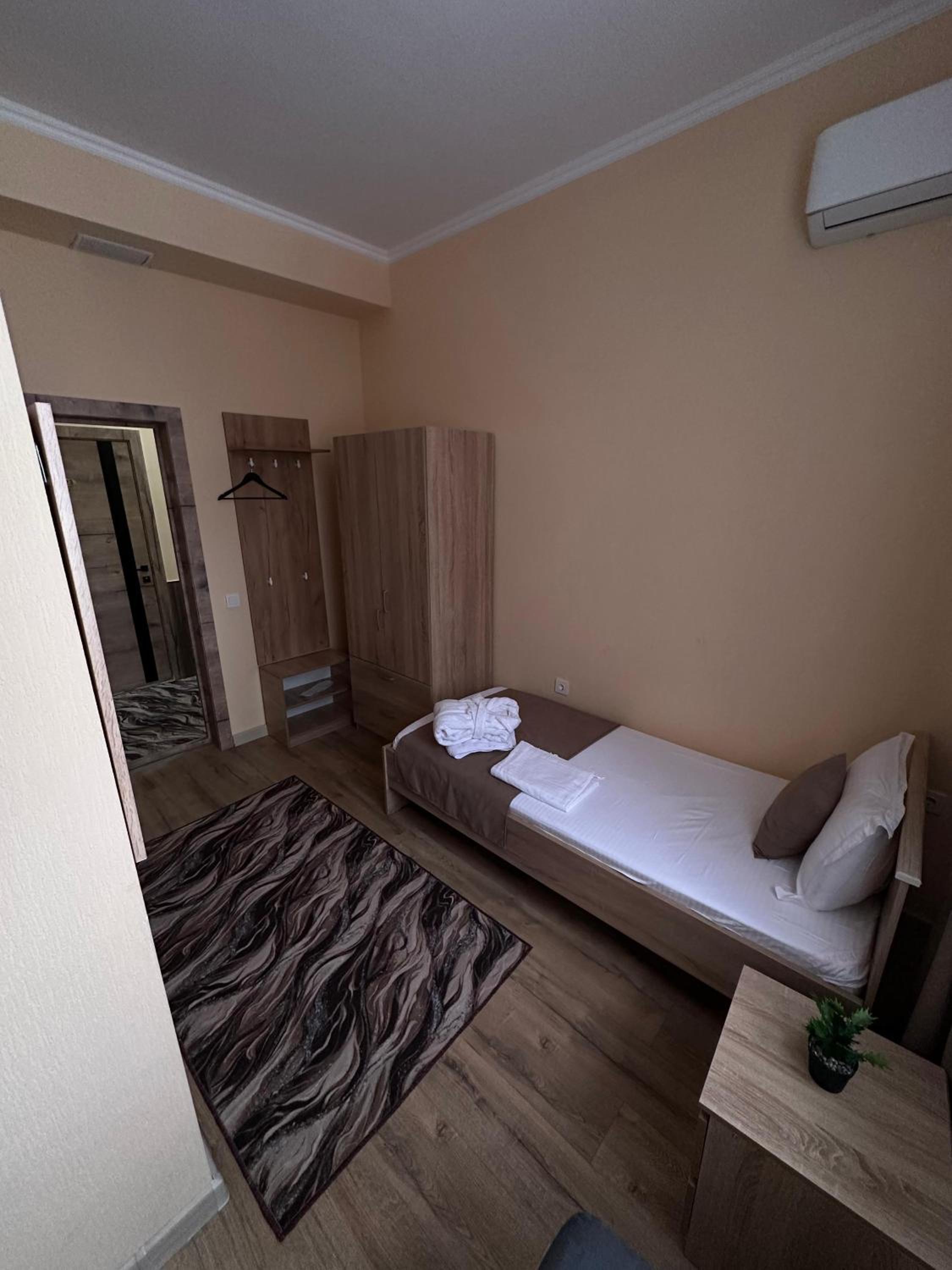 Single Room photo 1