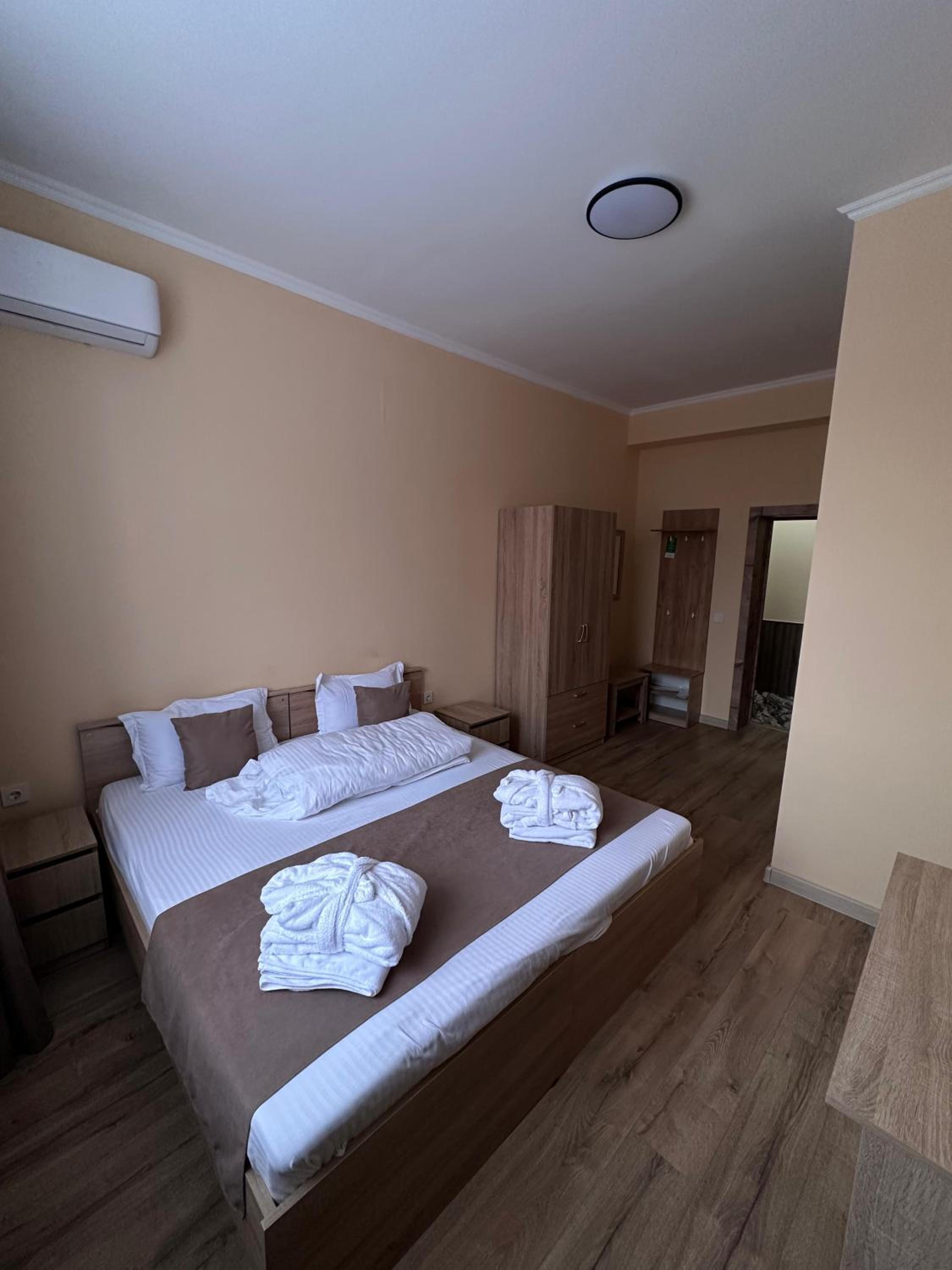 Double Room photo 2
