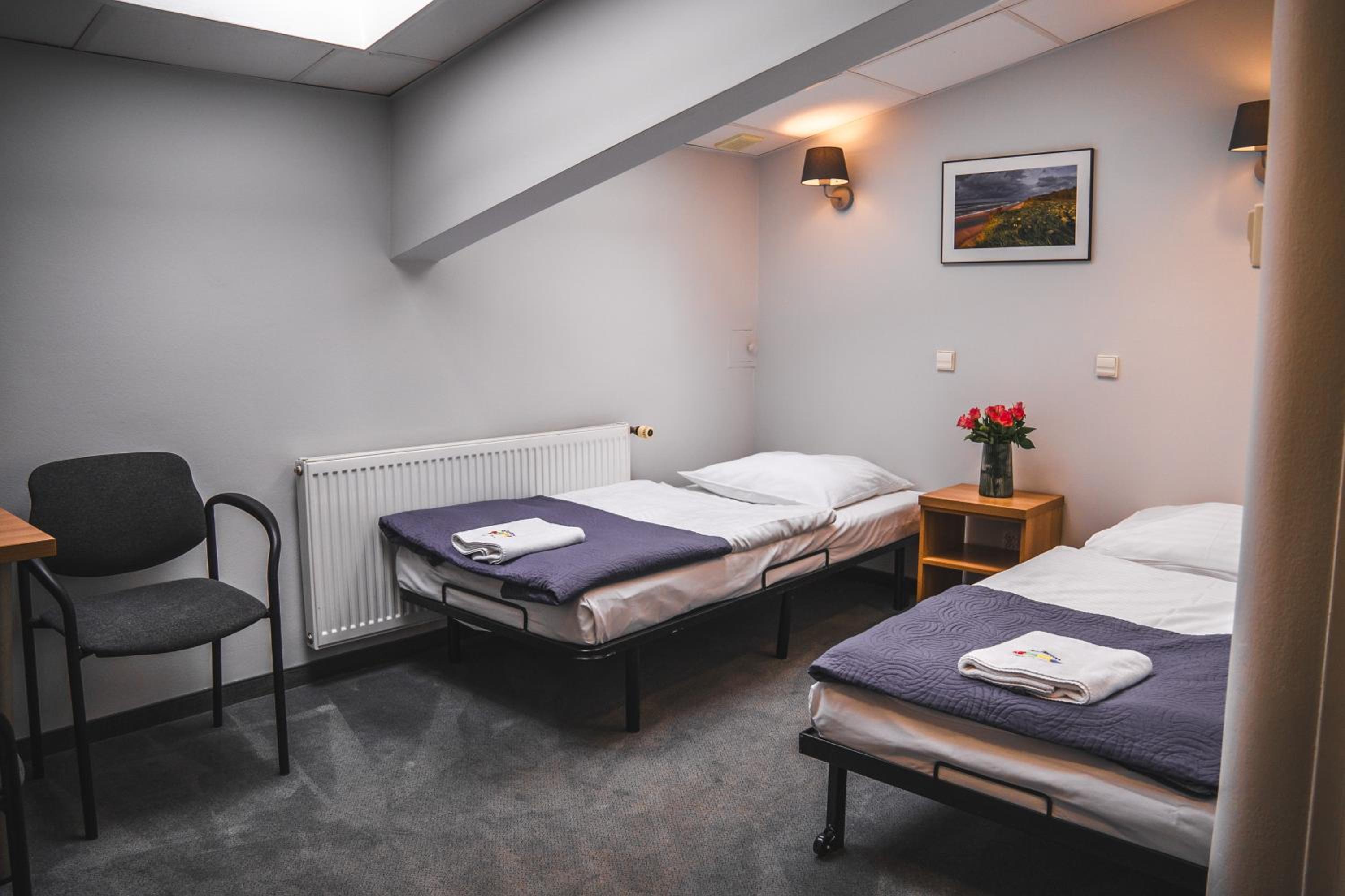 Twin Room - Photo 1