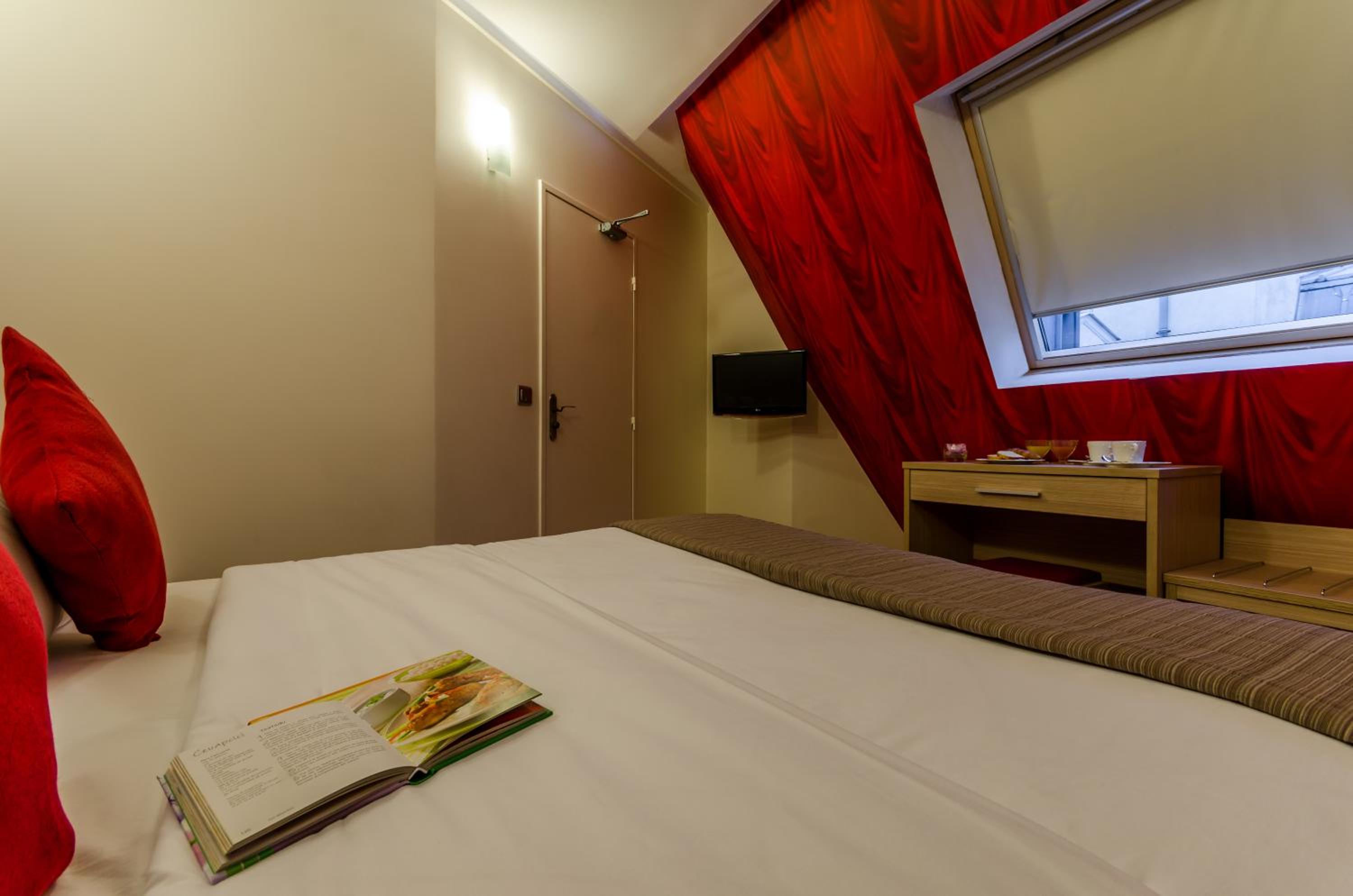 Quadruple Room photo 2